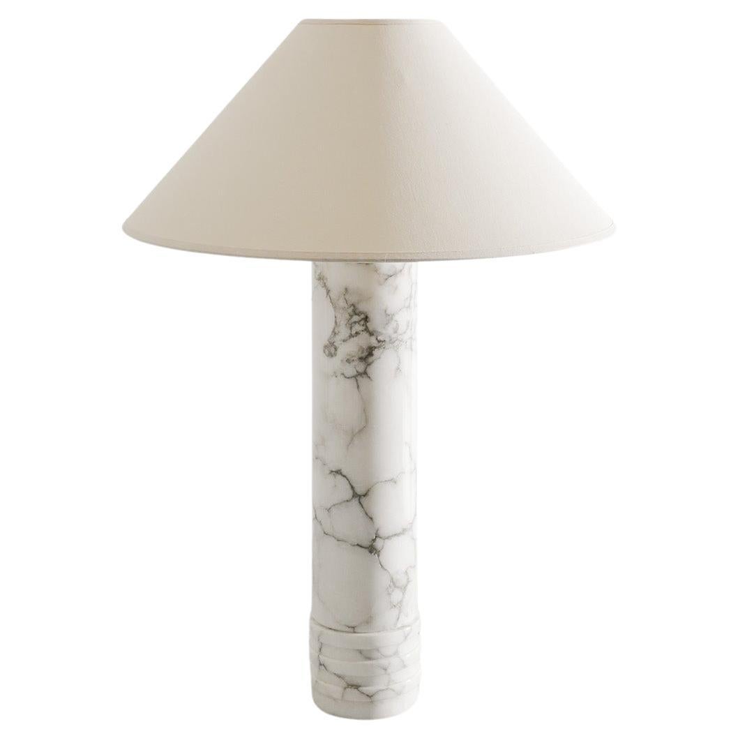 Lampe de bureau cylindrique suédoise du milieu du siècle dernier en marbre blanc par Bergboms, années 1960