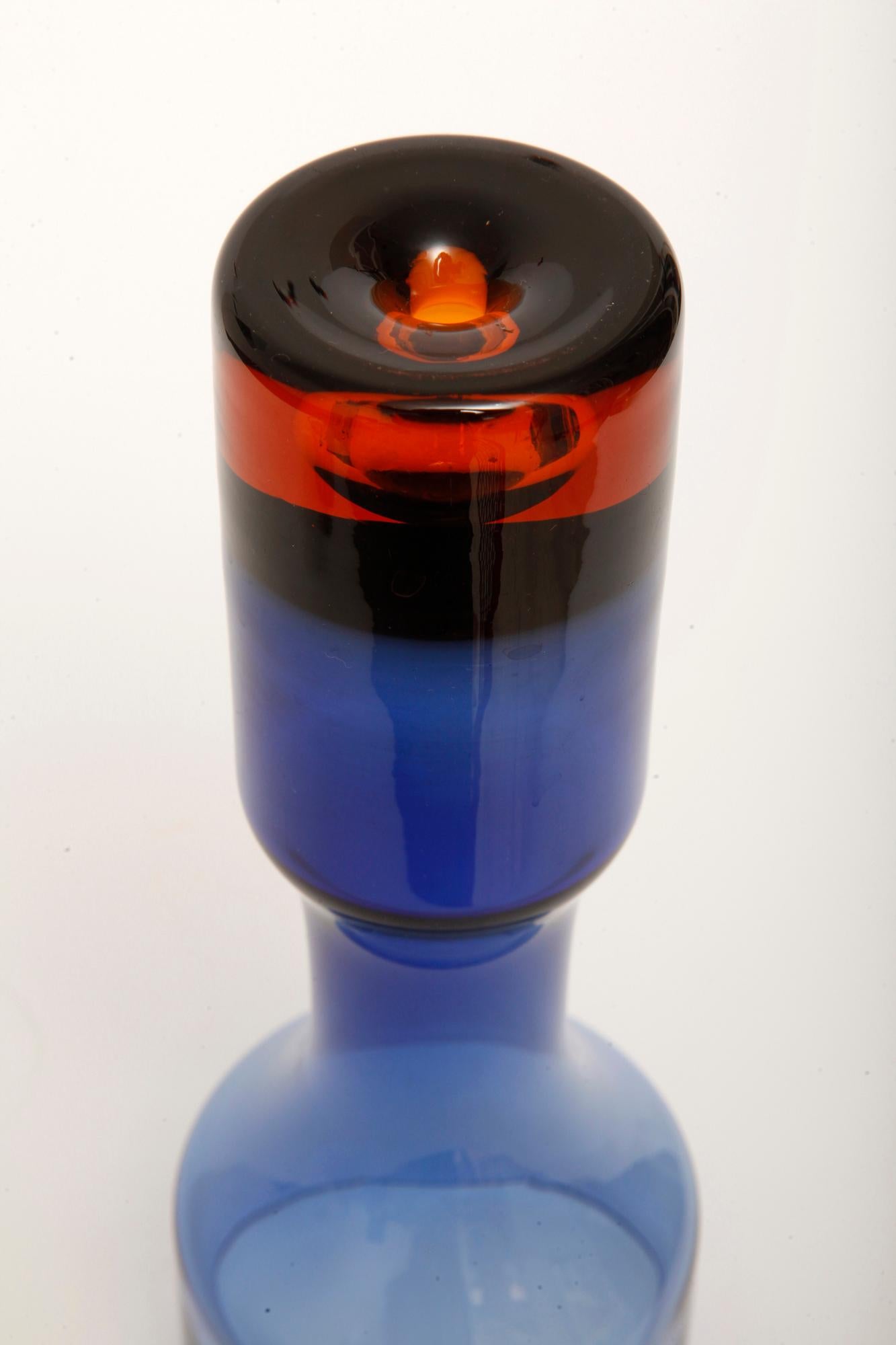 Swedish Midcentury Dark Blue Toned Glass Vase by Bo Borgström for Aseda im Angebot 4