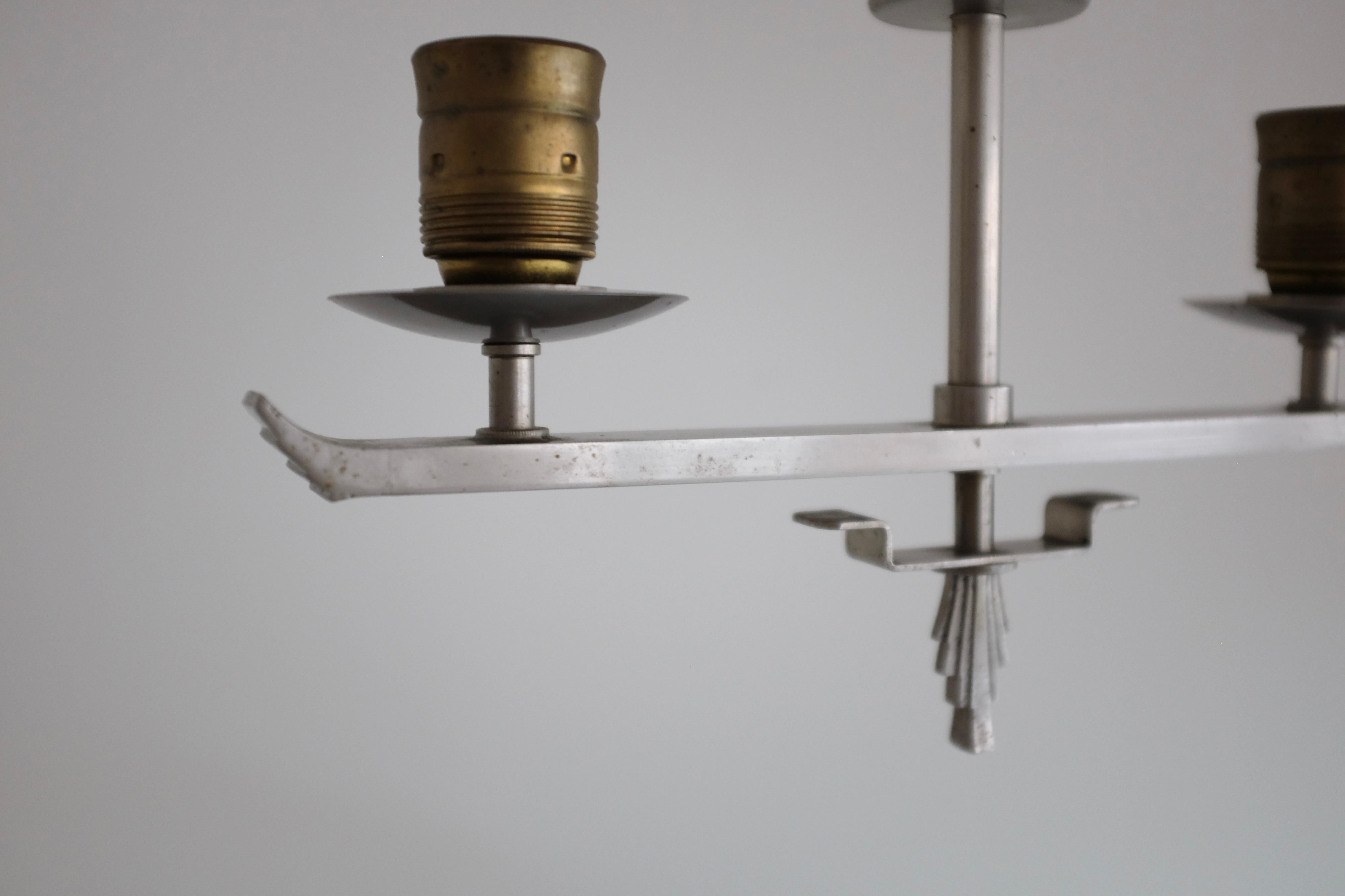 Schwedische Mid-Century-Pendelleuchte aus Glas und Zinn im Angebot 1