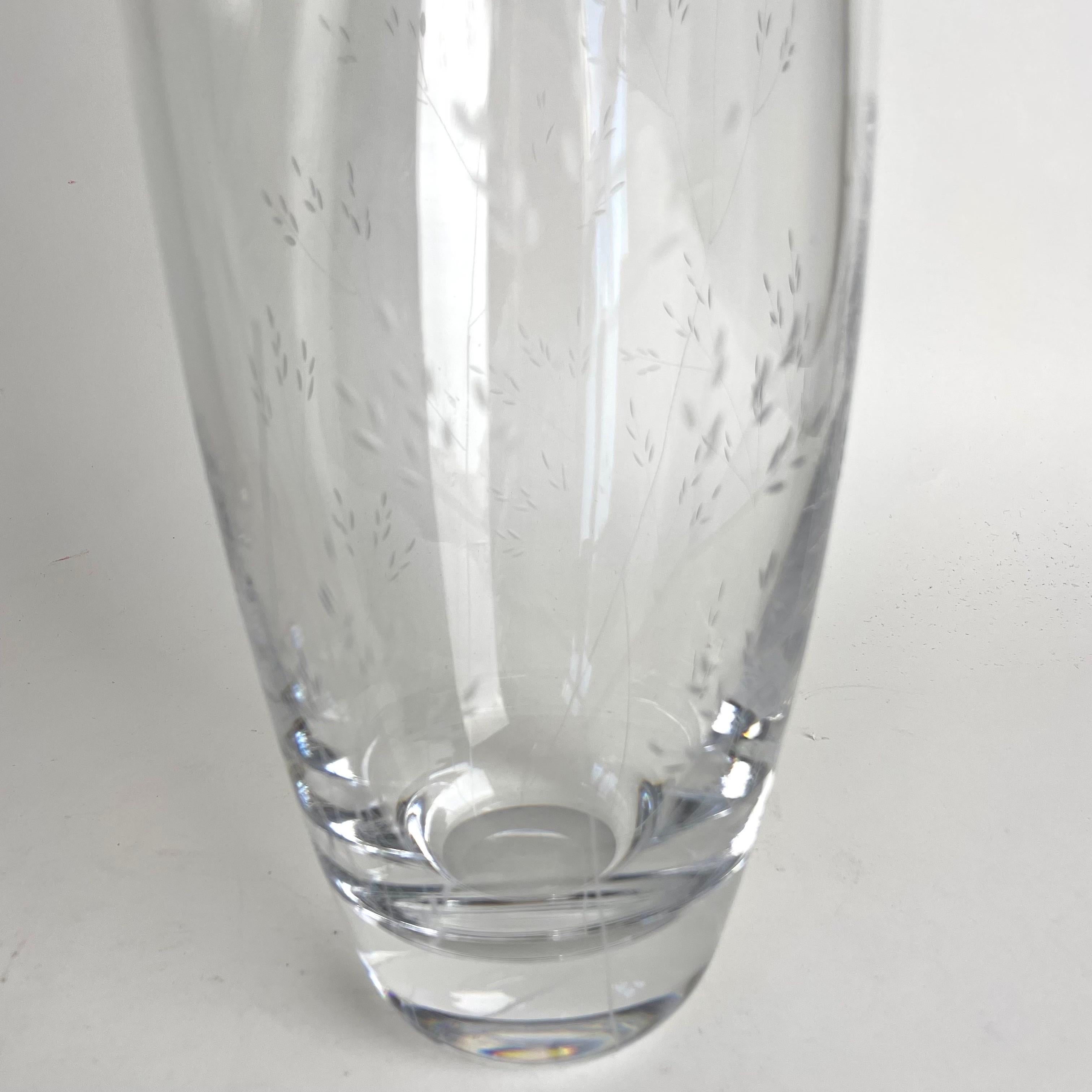Schwedische Mid-Century-Glasvase „Grass“, Vicke Lindstrand Kosta im Angebot 3