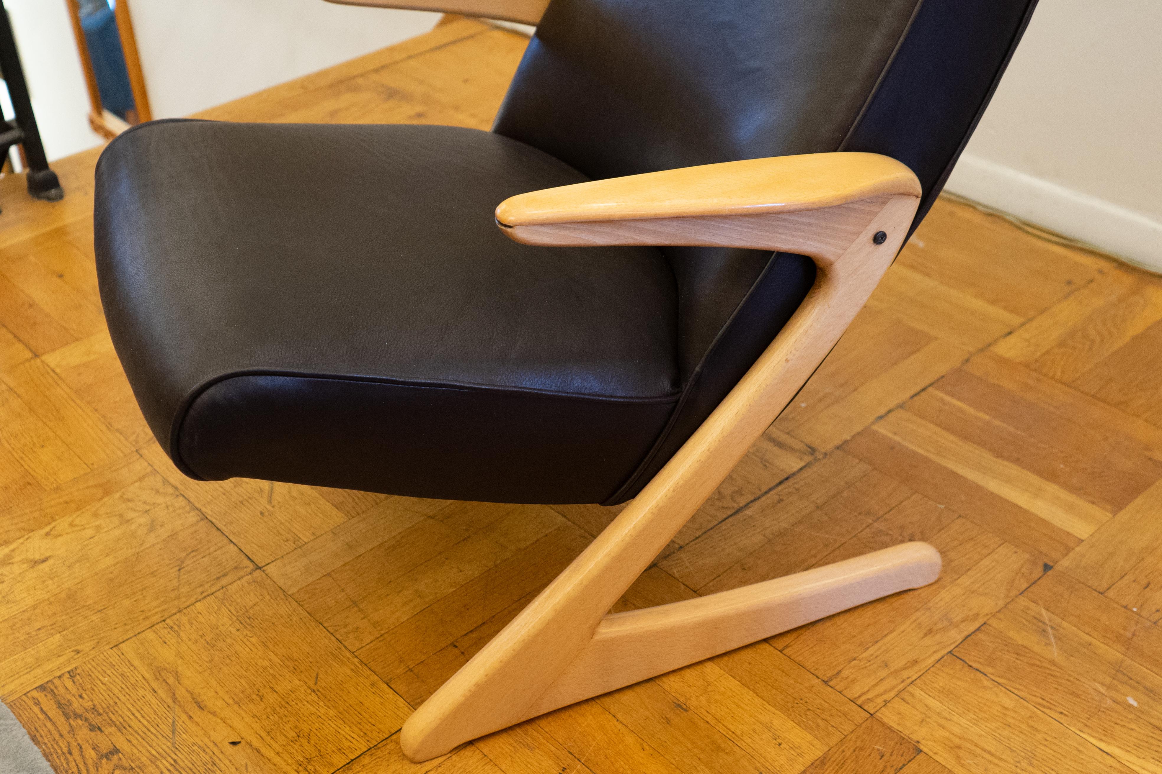 Chaise longue suédoise du milieu du siècle en vente 4