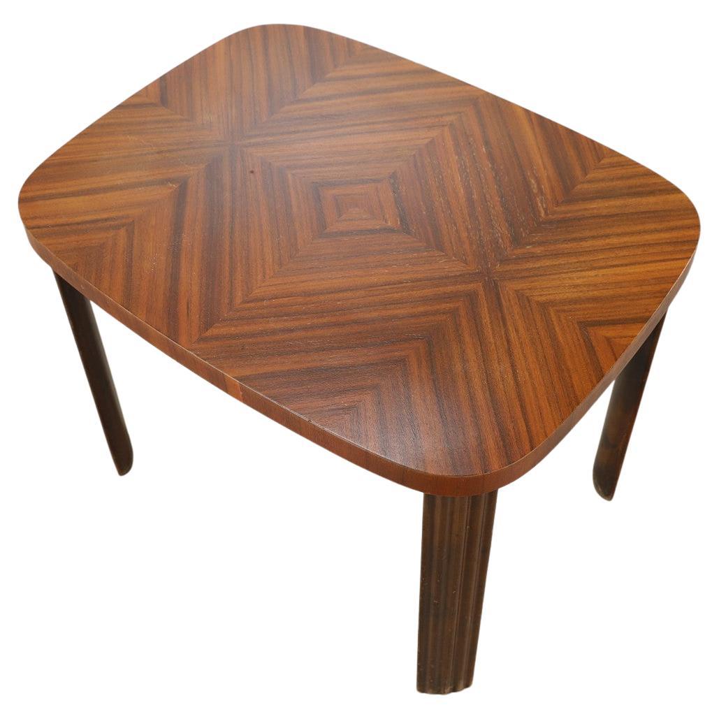 Table d'appoint suédoise en acajou du milieu du siècle par Mjölby en vente