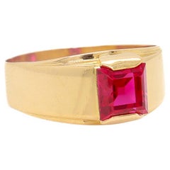 Schwedischer Mid-Century Modern-Cocktailring aus 18 Karat Gold und Rubin, signiert Ceson, 1979
