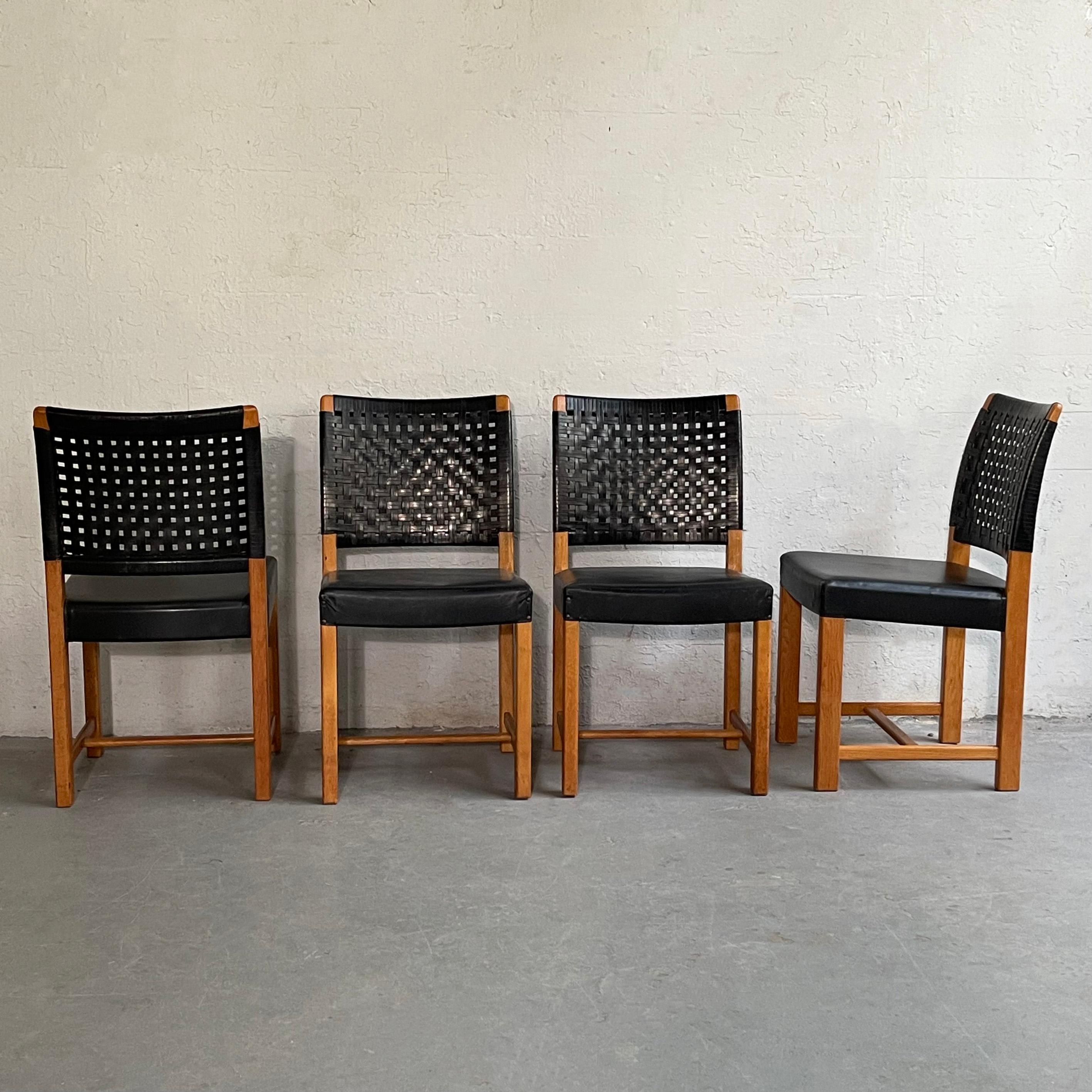 Cuir Chaises de salle à manger suédoises modernes du milieu du siècle en cuir tissé noir en vente