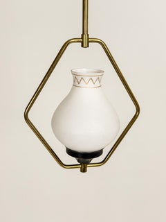 Lámpara colgante sueca de estilo «Mid-Century Modern» para el recibidor, de latón con cristal opalino, década de los 60