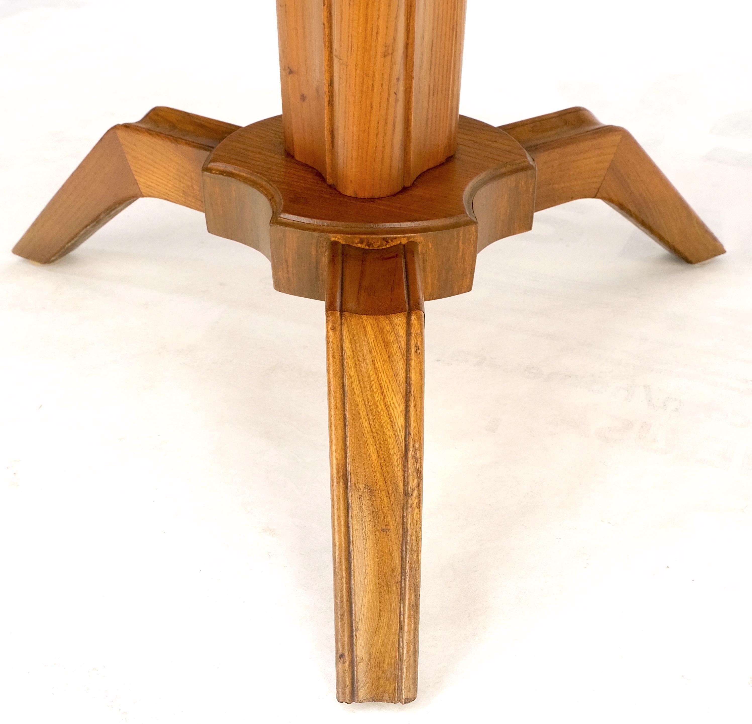 Schwedische Mid-Century Modern Burl Wood Tri Legged Side End Table Stand 1949 Mint! im Angebot 8