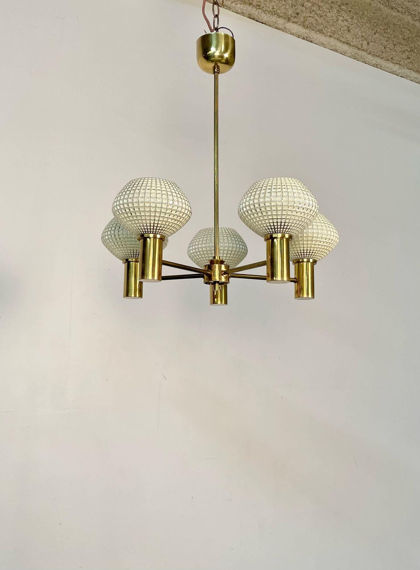 Swedish Mid-Century Modern Chandelier, Five Light, Brass and Textured Glass For Sale 14