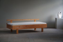 Swedish Mid-Century Modern Daybed/Sofa Made in Pine, Reupholstered, 1970s