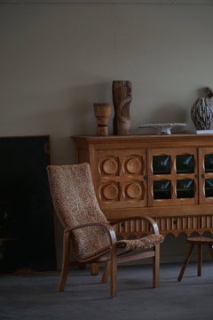 Schwedischer Mid-Century-Modern-Sessel mit hoher Rückenlehne aus Eiche und Lammfellwolle, 1960er Jahre