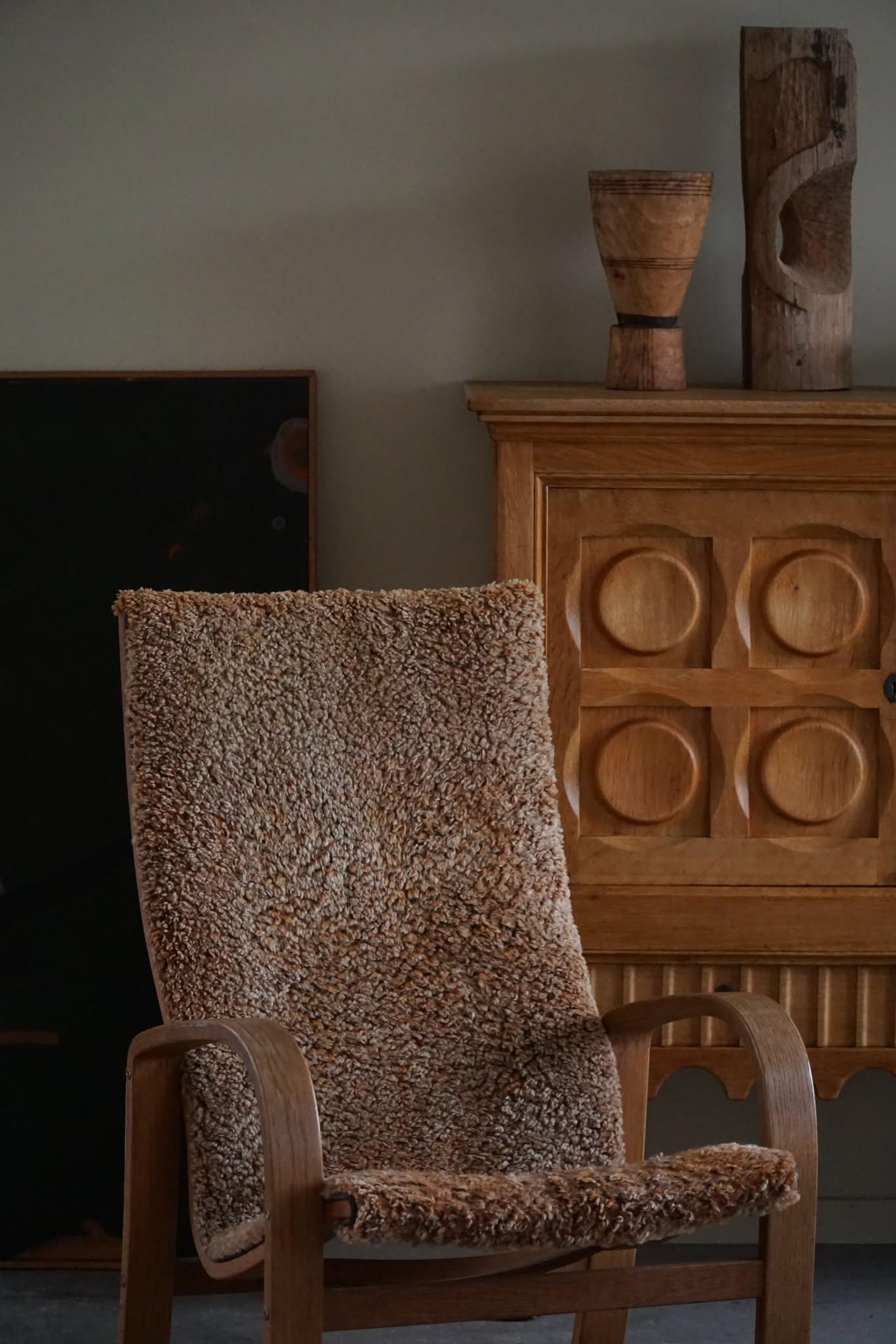 Sillón Highback Sueco Moderno de Mitad de Siglo en Roble y Lana de Cordero, Años 60 en Bueno estado para la venta en Odense, DK