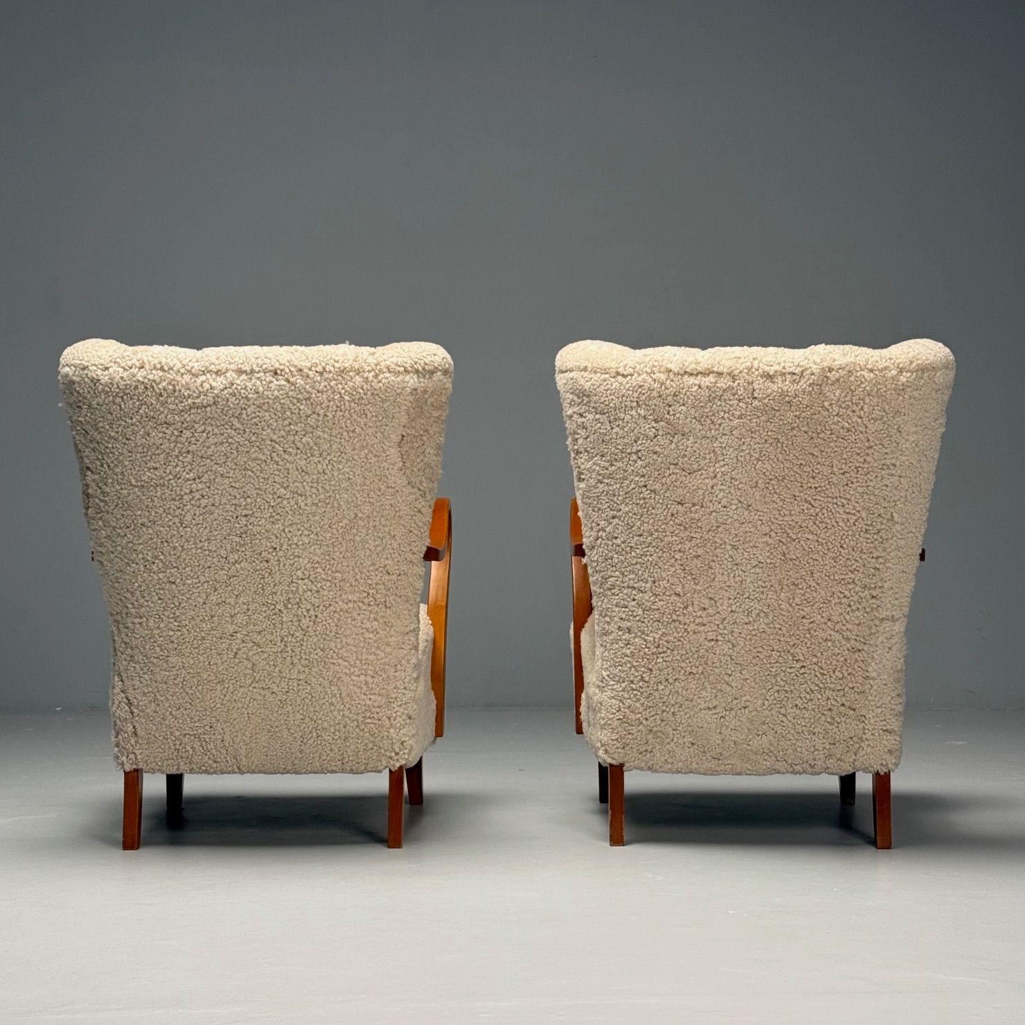 Swedish Mid-Century Modern, Lounge Chairs, Beige Sheepskin, Oak, Sweden, 1940s 7