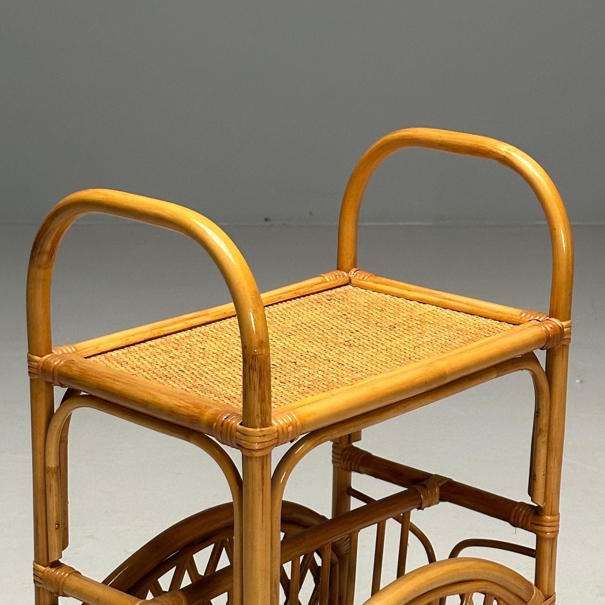 Svedese Portariviste svedese di metà secolo, bambù, rattan, Svezia, anni '60 in vendita