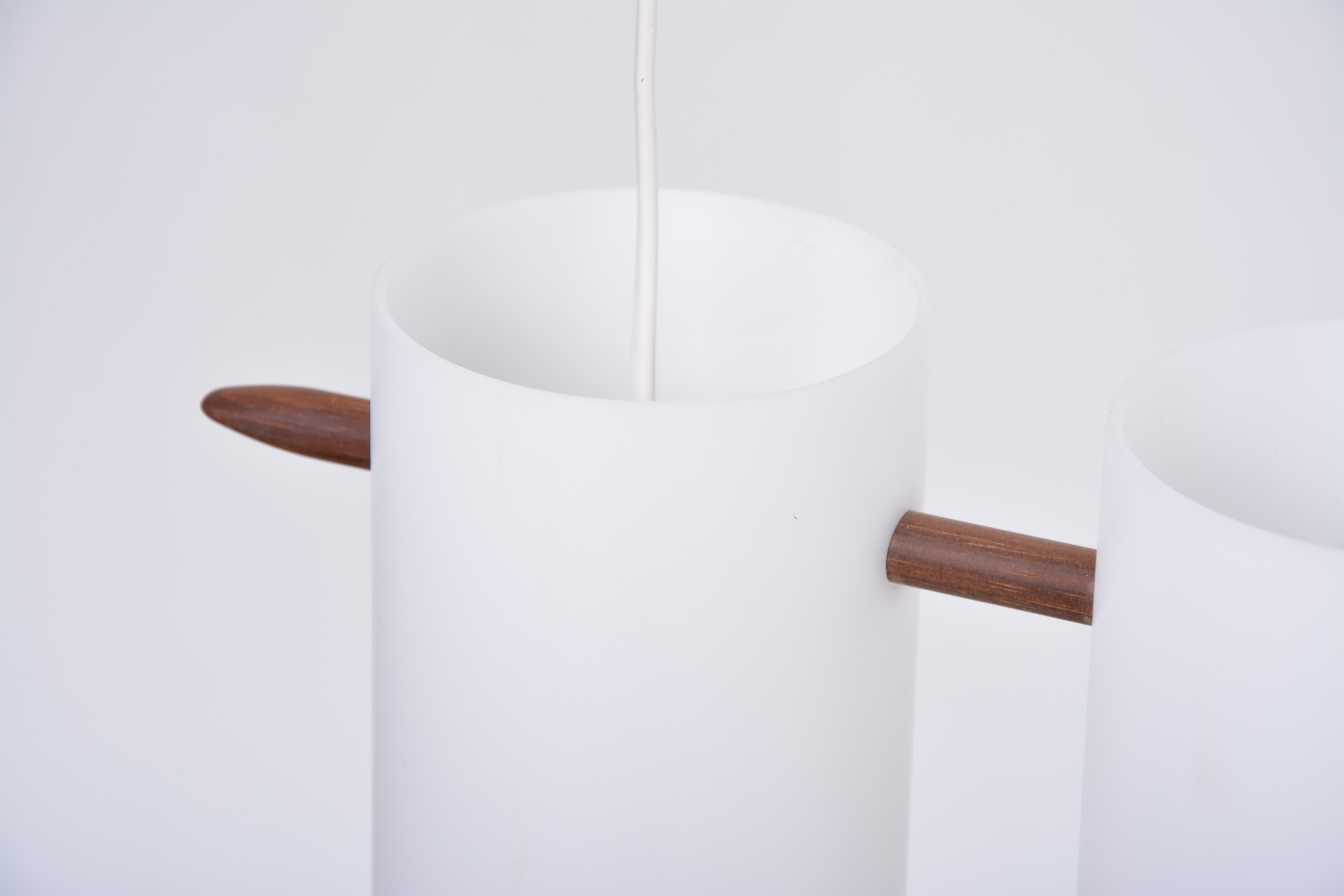 Lampada a sospensione svedese del Mid-Century Modern di Uno & Östen Kristiansson per Luxus in vendita 1