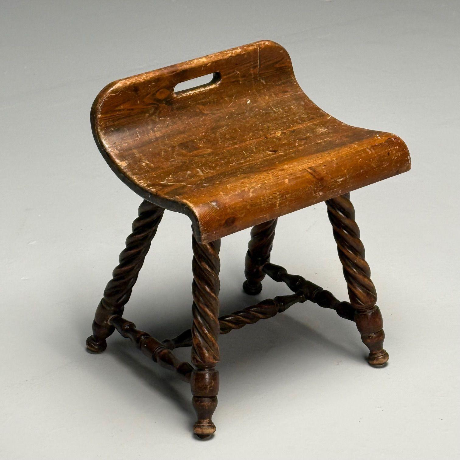 Mid-Century moderno Sgabello da mungitura svedese di metà secolo moderno, provinciale, Oak, Svezia, 1900 in vendita