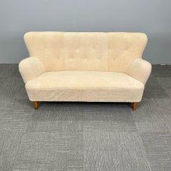 Divano / Divanetto / Poltrona in pelle di pecora svedese della metà del secolo scorso di Asko, Finlandia