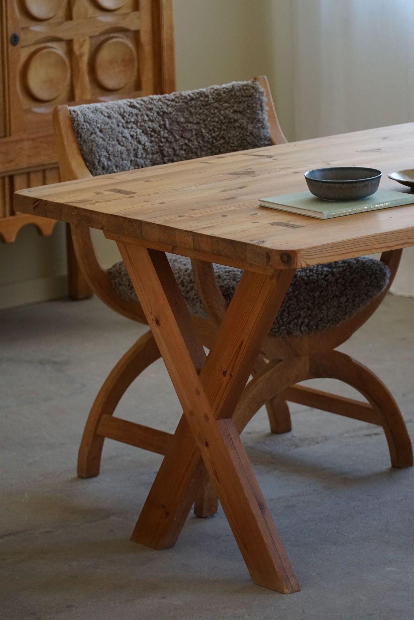 Scandinavian Modern Swedish Mid Century Modern Solid Pine Desk, Roland Wilhelmsson, Made in 1960s For Sale