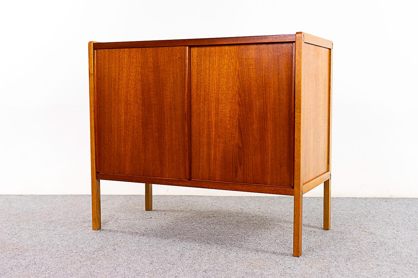 Swedish Mid-Century Modern Teak & Oak Cabinet For Sale 2