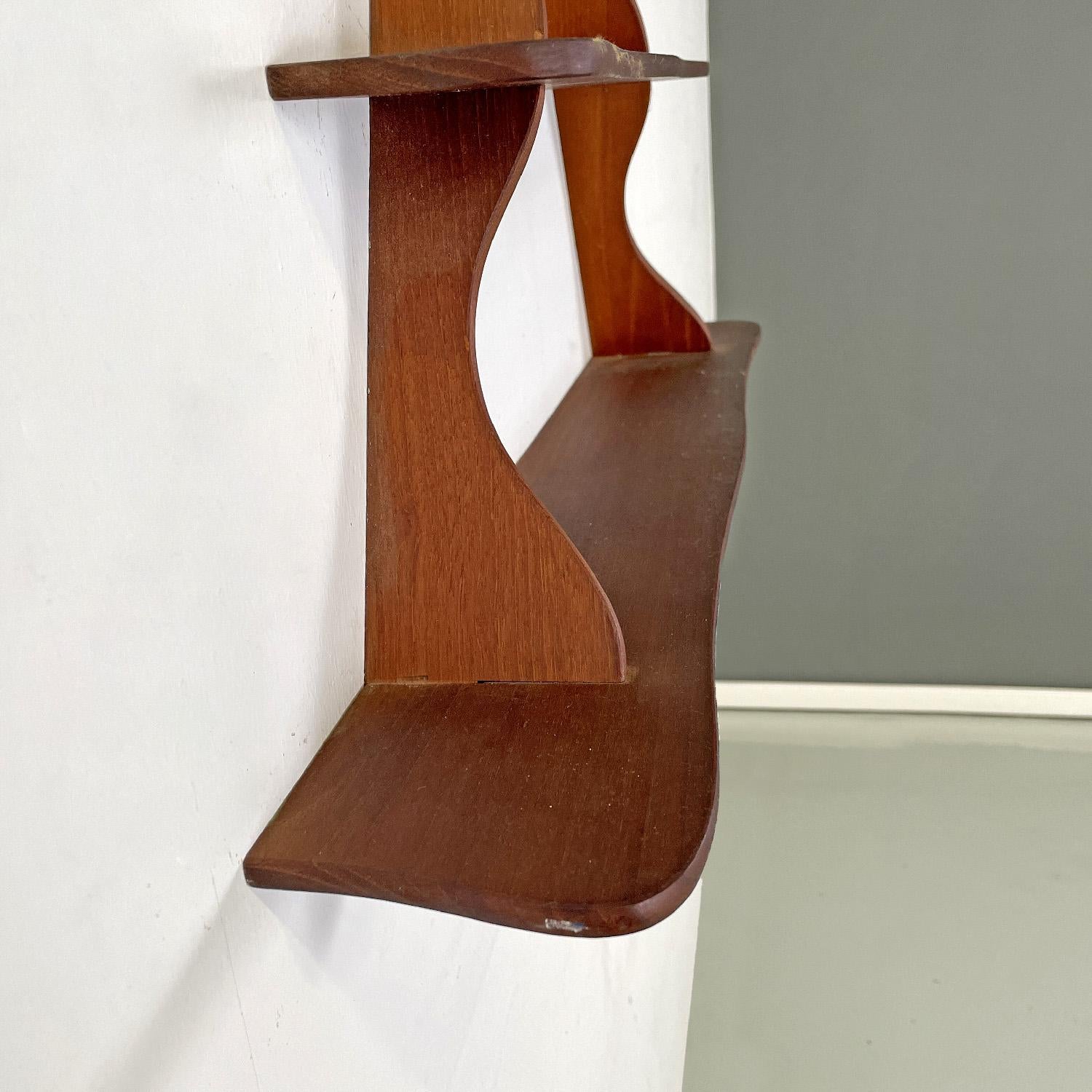 Swedish mid-century modern triangular solid teak wood bookcase by Vejle, 1960s 1