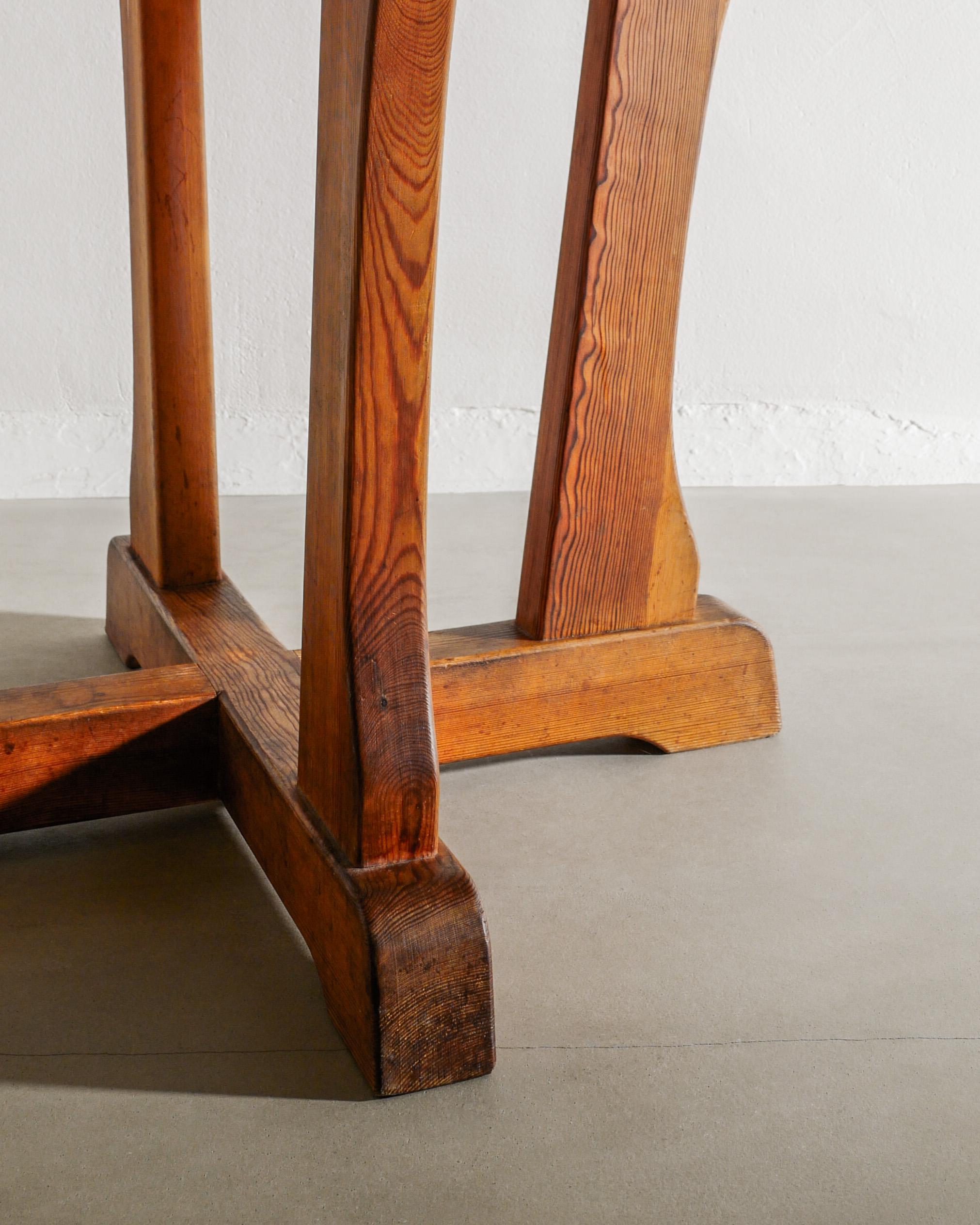 Mid-20th Century Swedish Mid Century Modern Wooden Pine Console Side Table by David Rosén, 1940s For Sale