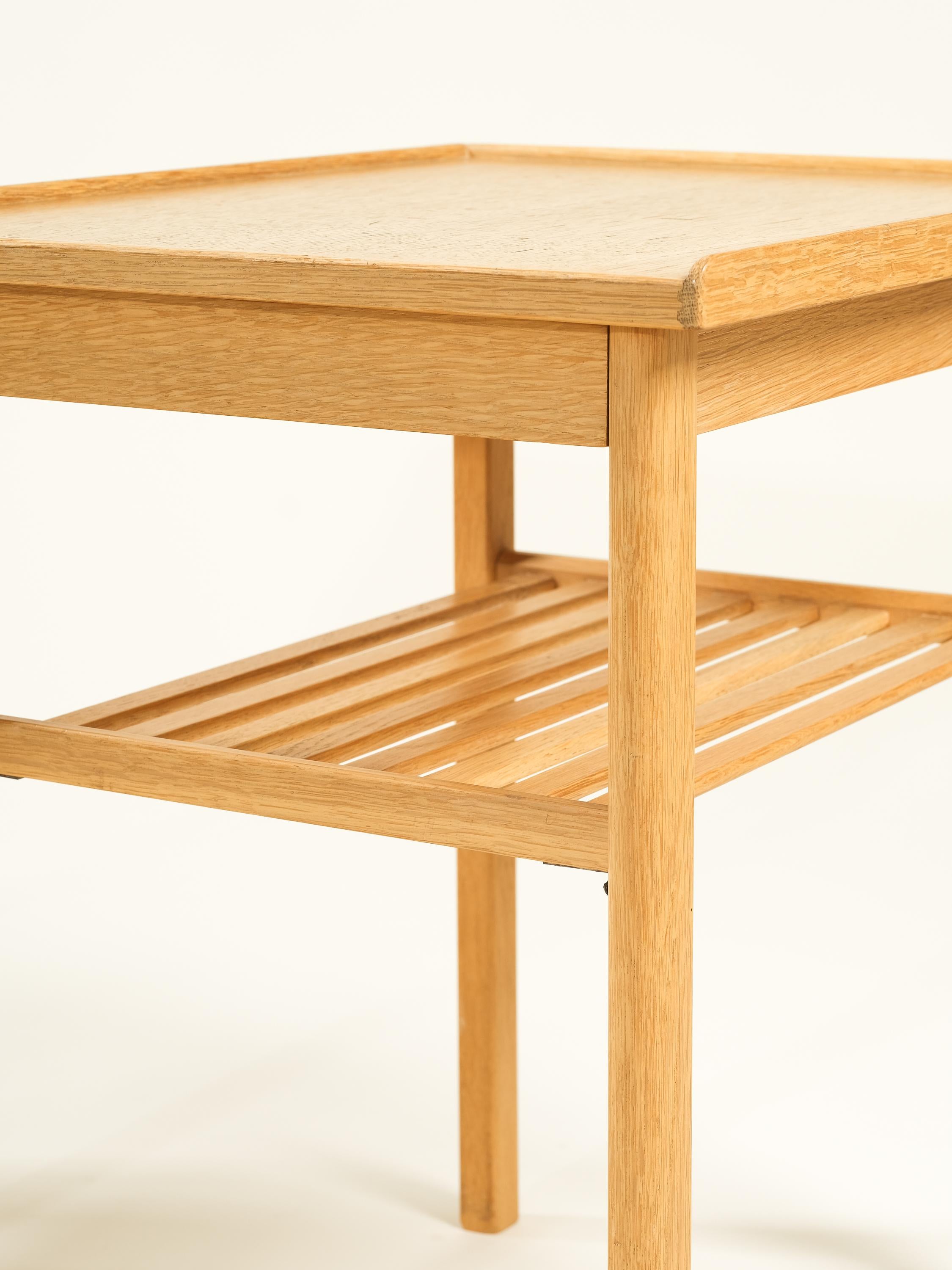 Mid-20th Century Swedish Mid-Century Oak Bedside Tables, 1960s, Set of 2