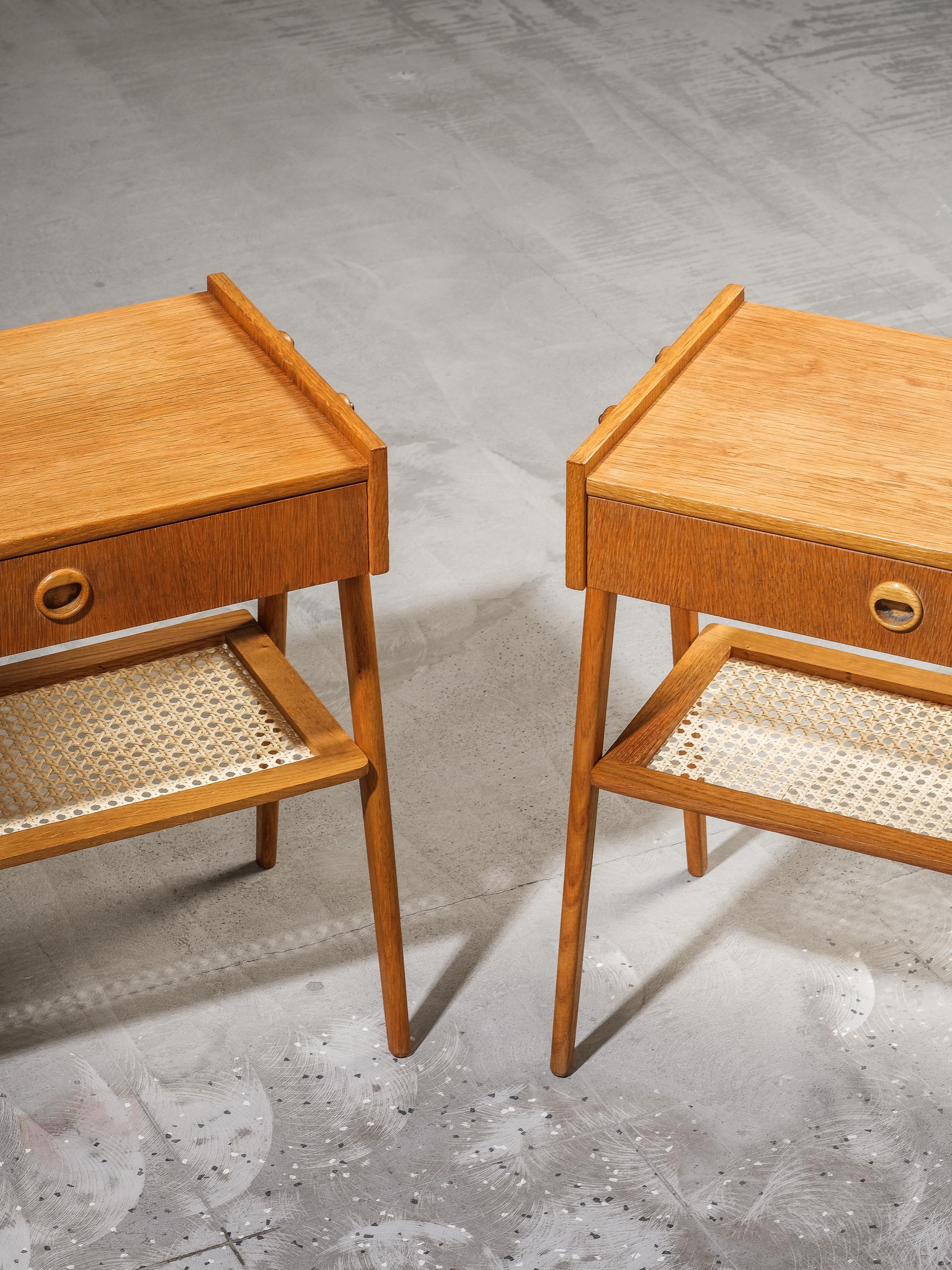 Swedish Mid-Century Oak & Rattan Bedside Tables, 1960s, Set of 2 7