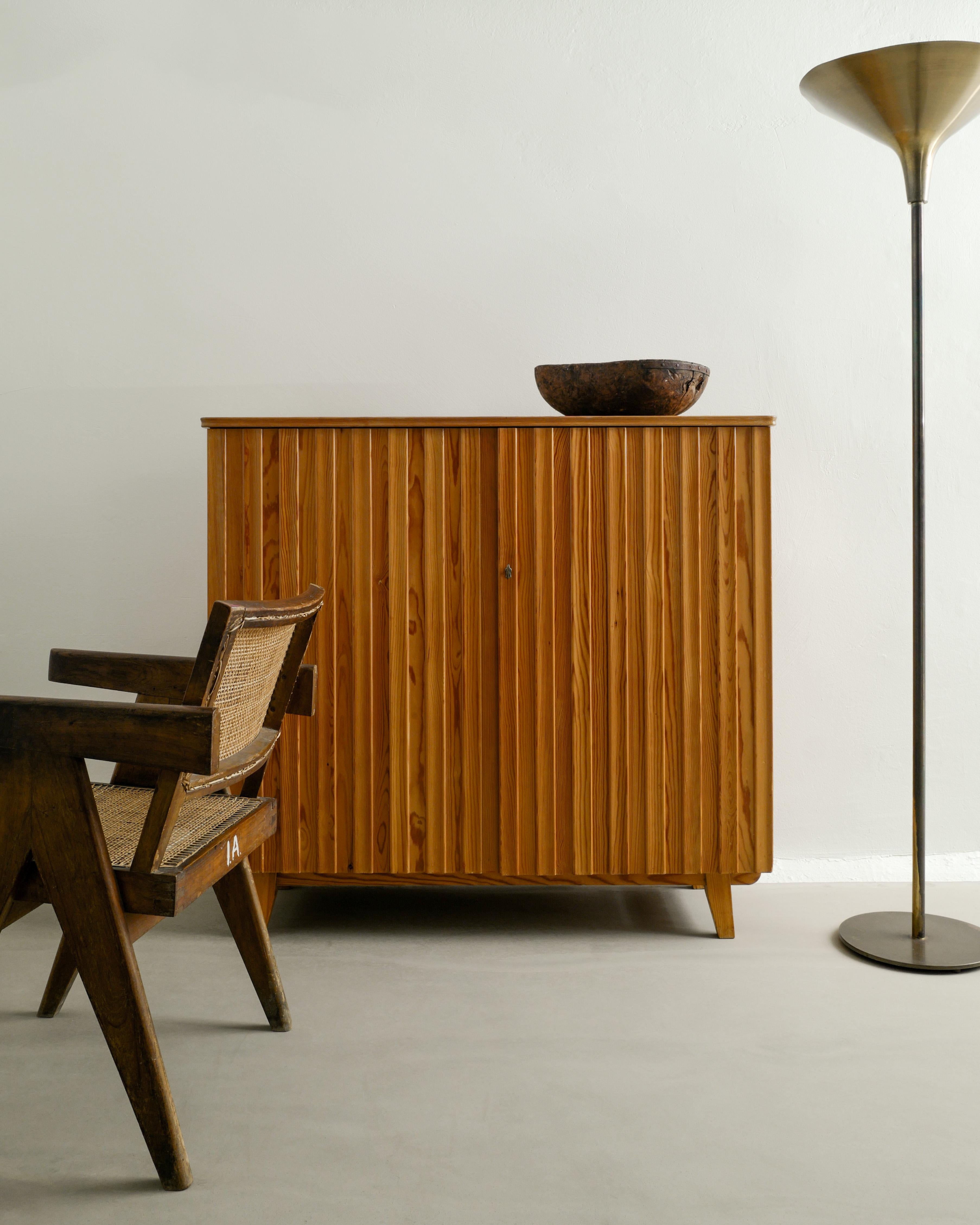 Swedish Mid Century Pine Wood Cabinet Dresser by Göran Malmvall Produced 1940s  3