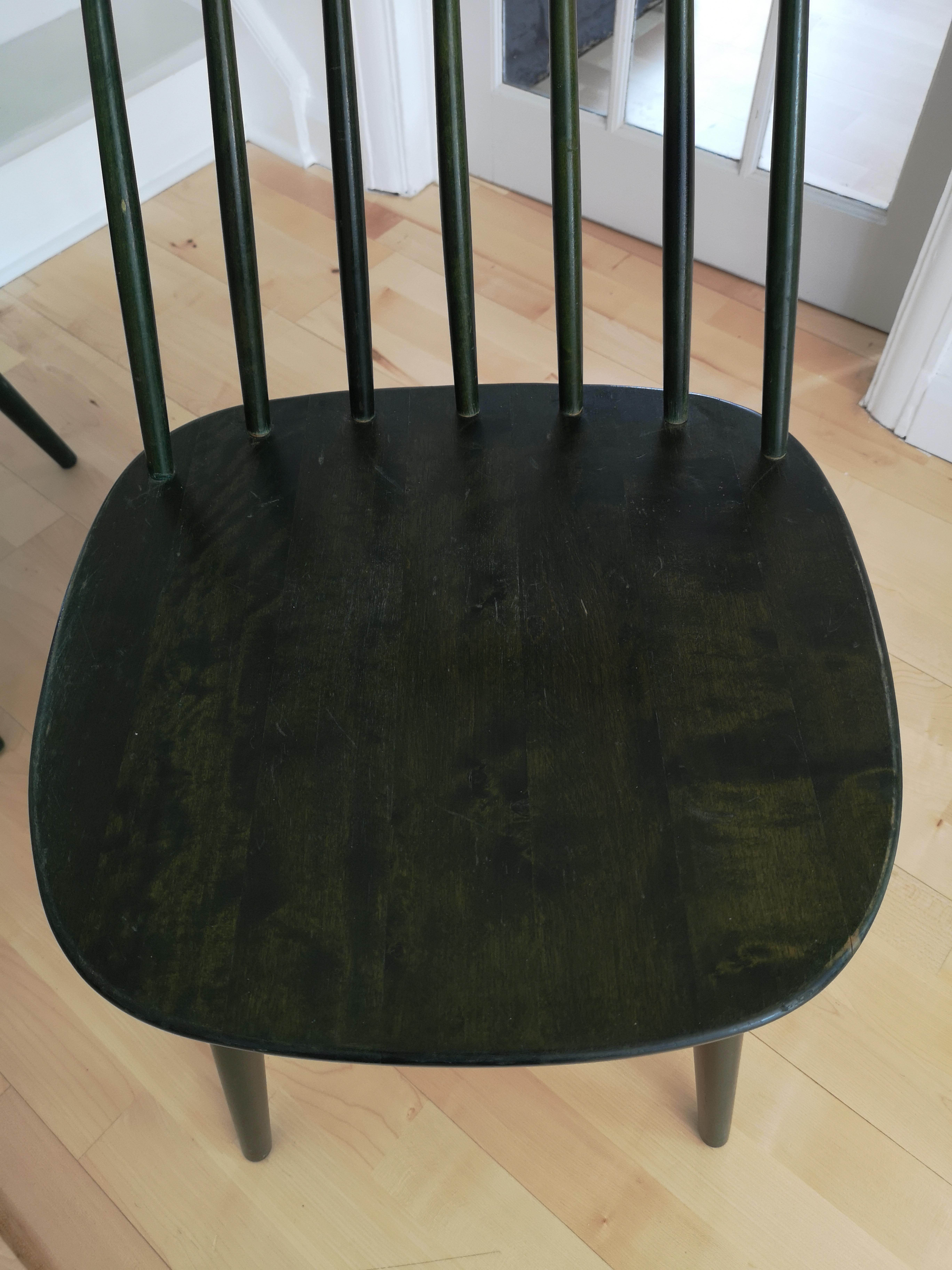 Swedish Midcentury Pinnockio Spindle Back Birch Dining Chairs by Yngve Ekström In Good Condition In Farnham, Surrey