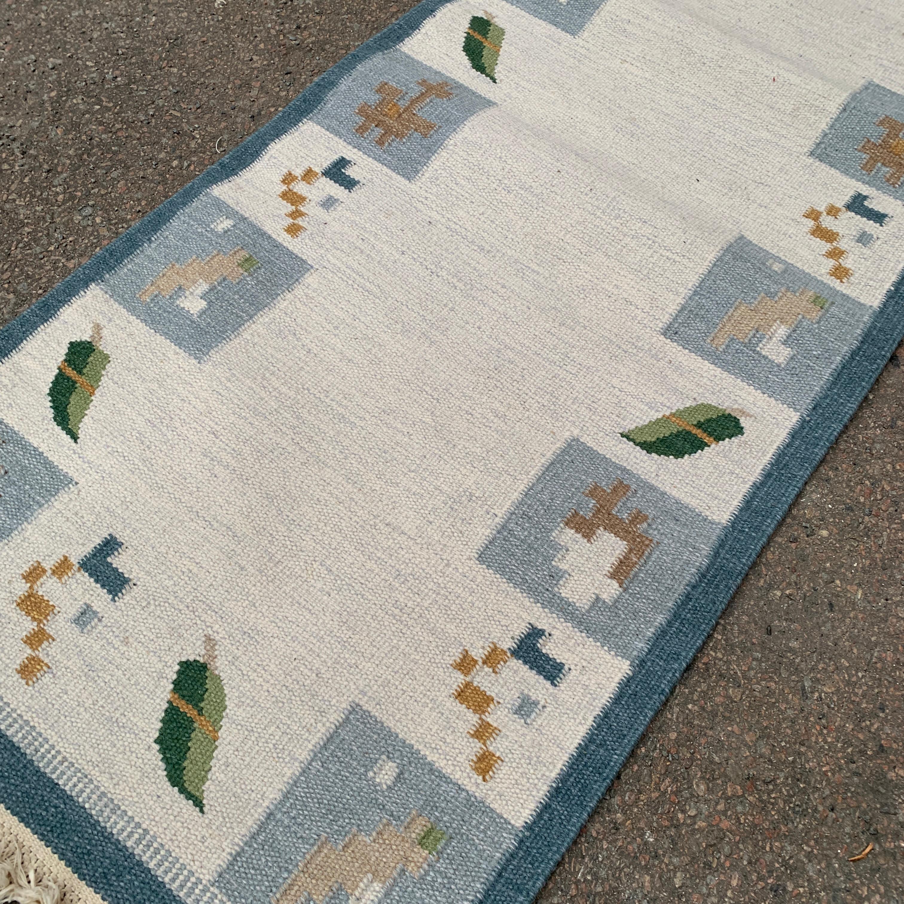Mid-20th Century Swedish Mid-Century Rölakan Handwoven Wool Runner Carpet For Sale