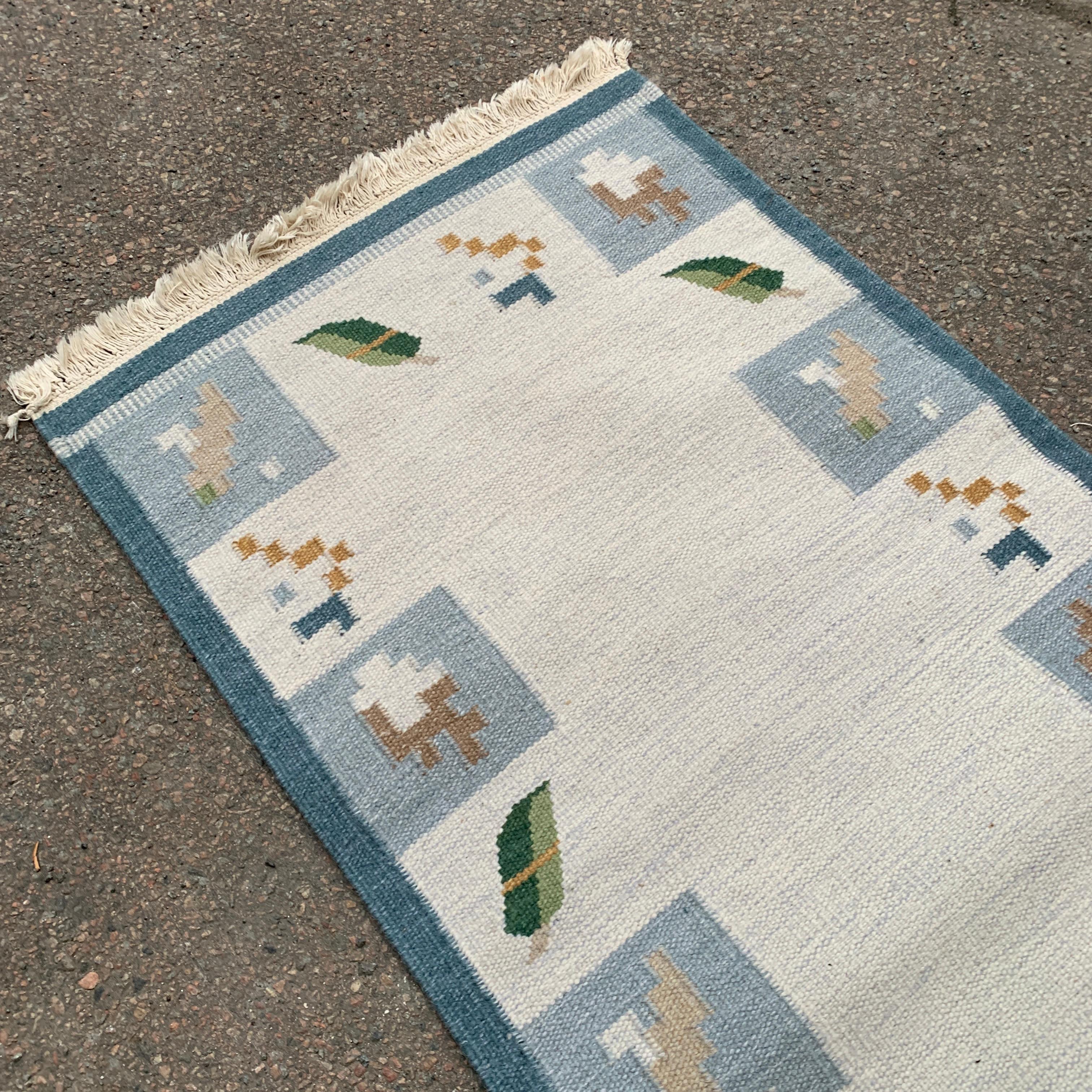 Swedish Mid-Century Rölakan Handwoven Wool Runner Carpet For Sale 2