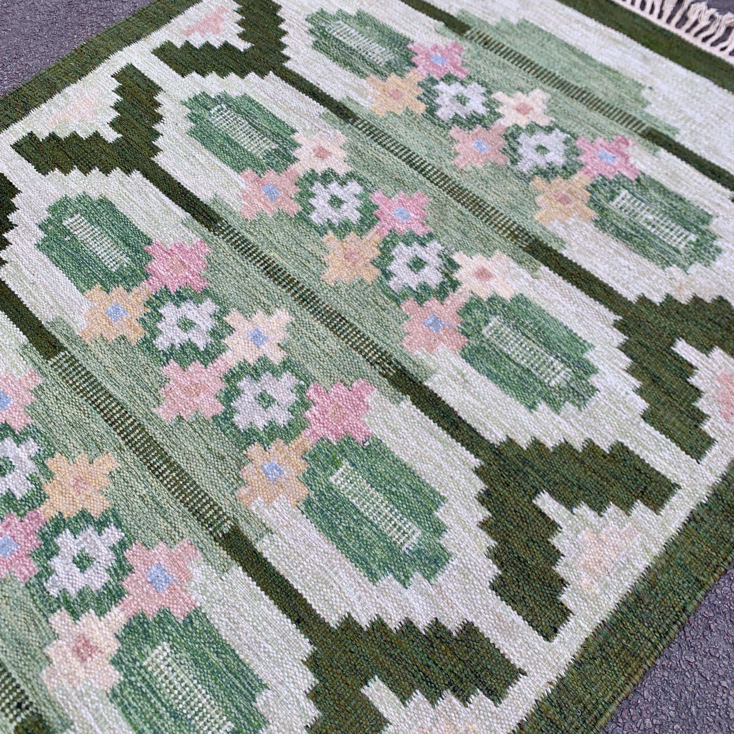 Mid-20th Century Swedish Mid-Century Rölakan Signed Handwoven Wool Carpet For Sale