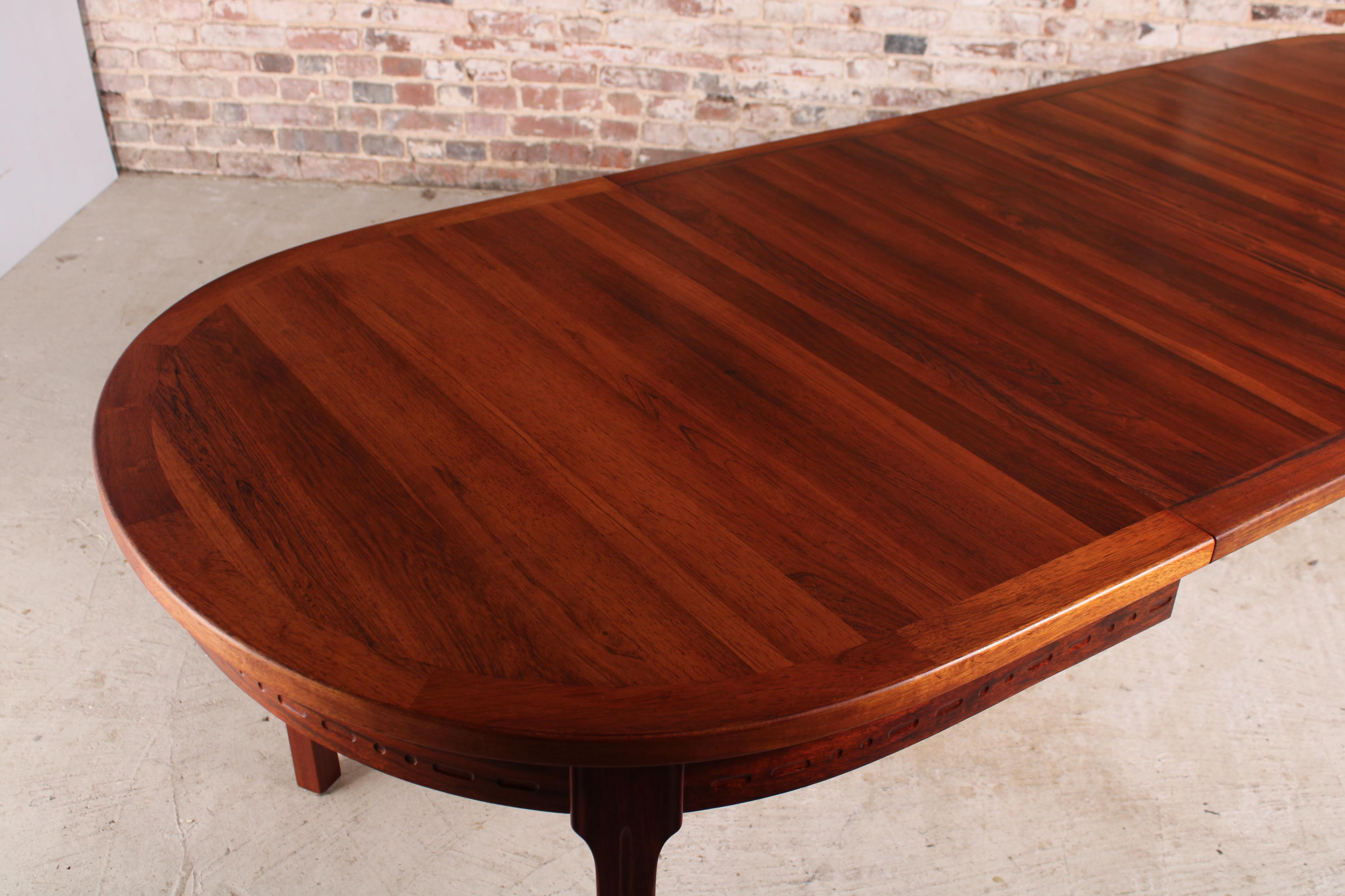 Swedish Mid Century Rosewood Dining Table by Nils Jonsson for Troeds, circa 1970 6