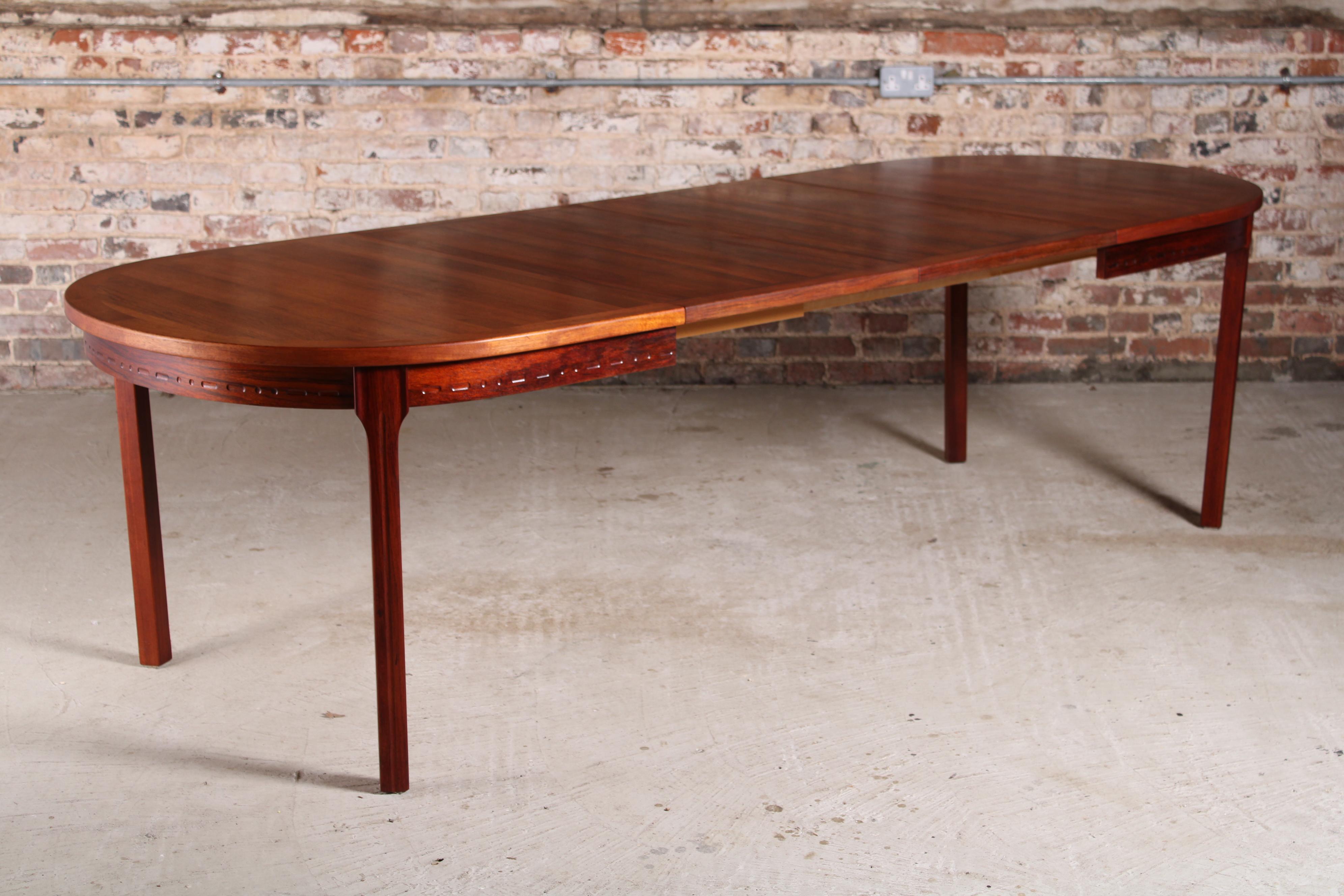 Swedish Mid Century Rosewood Dining Table by Nils Jonsson for Troeds, circa 1970 4