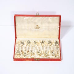 Ensemble de 12 cuillères à demi-tasse en argent sterling doré de David Andersen