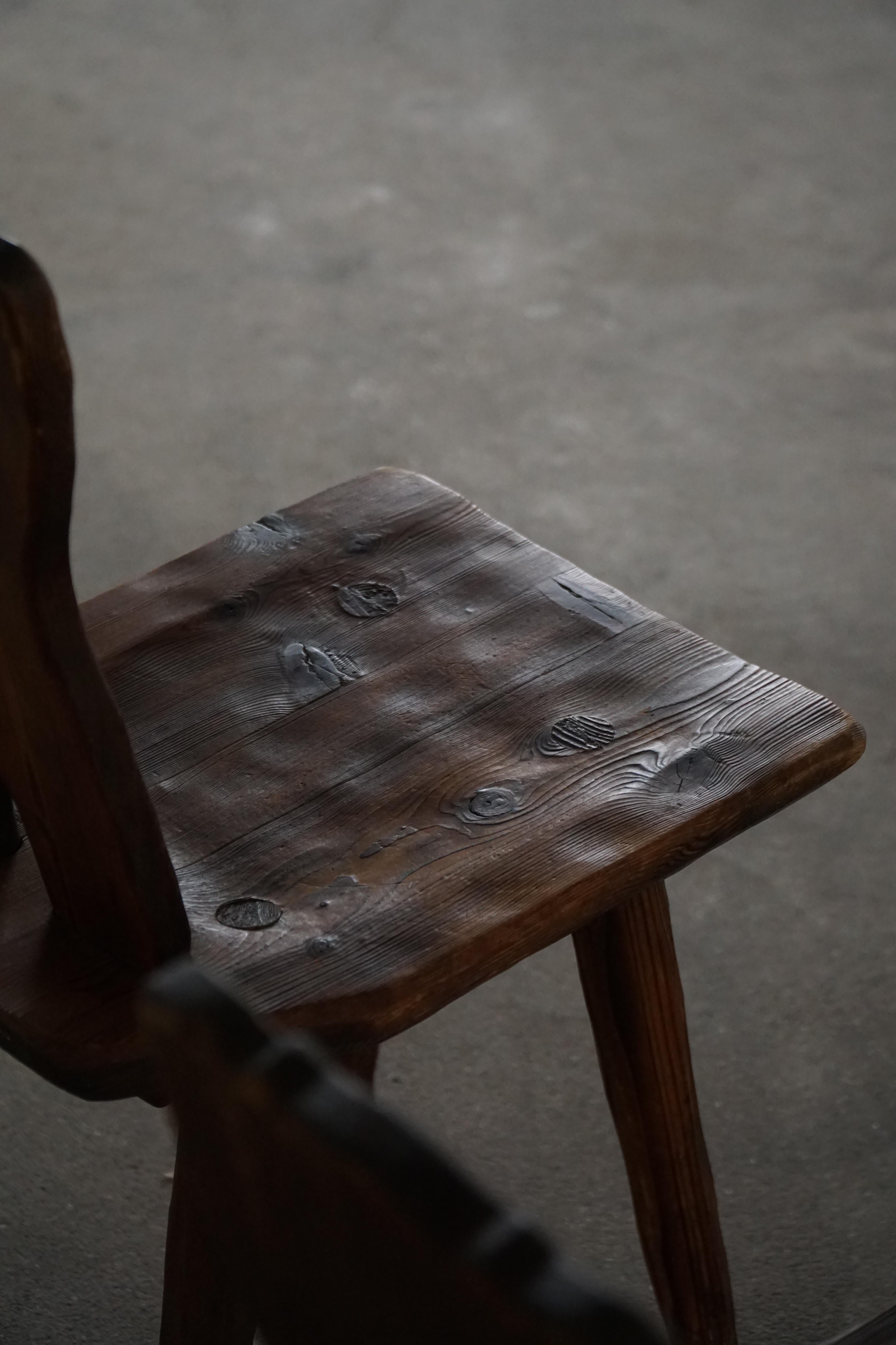 Suède, milieu du siècle, ensemble de 4 chaises 