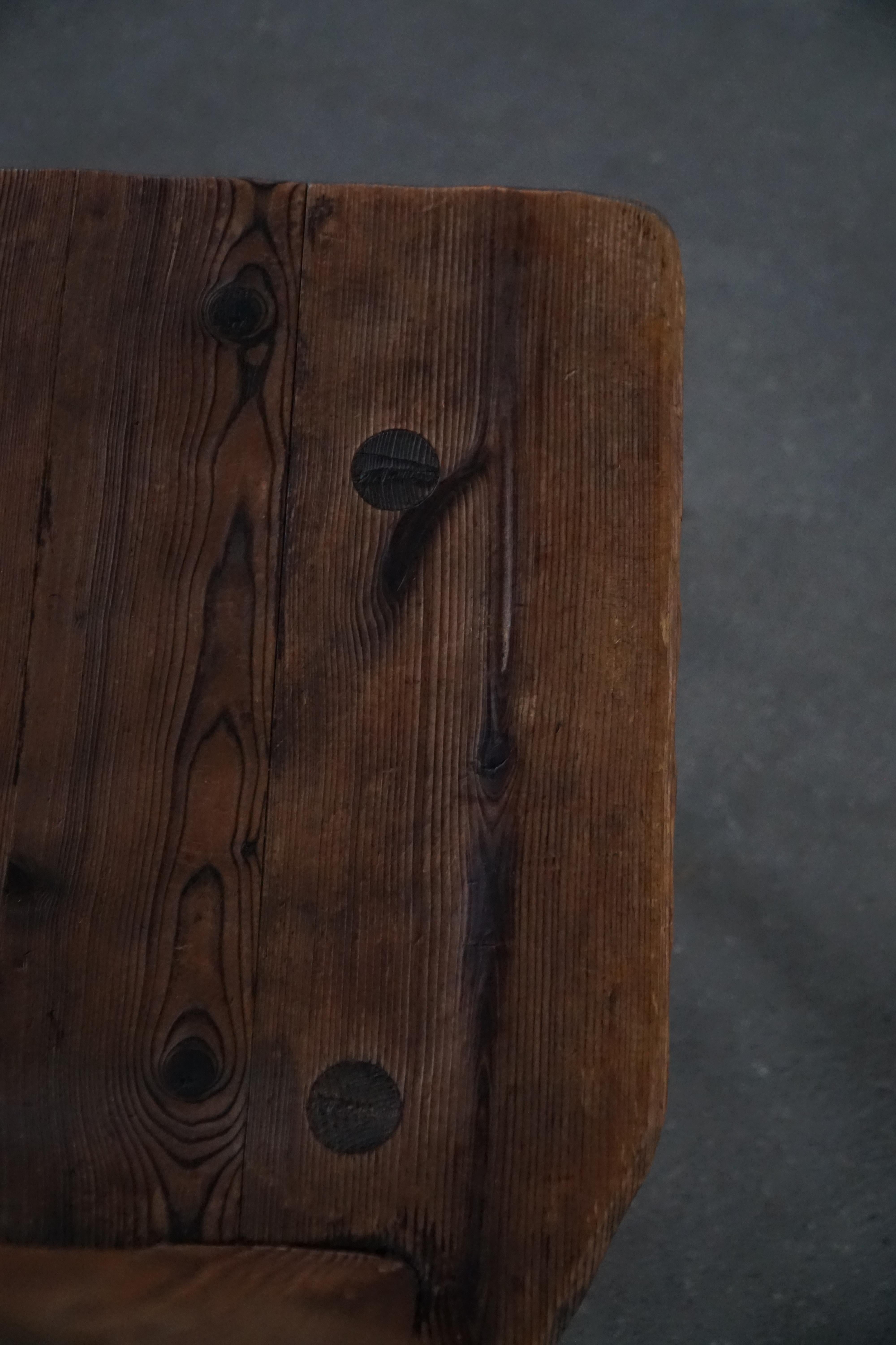 Suède, milieu du siècle, ensemble de 4 chaises 