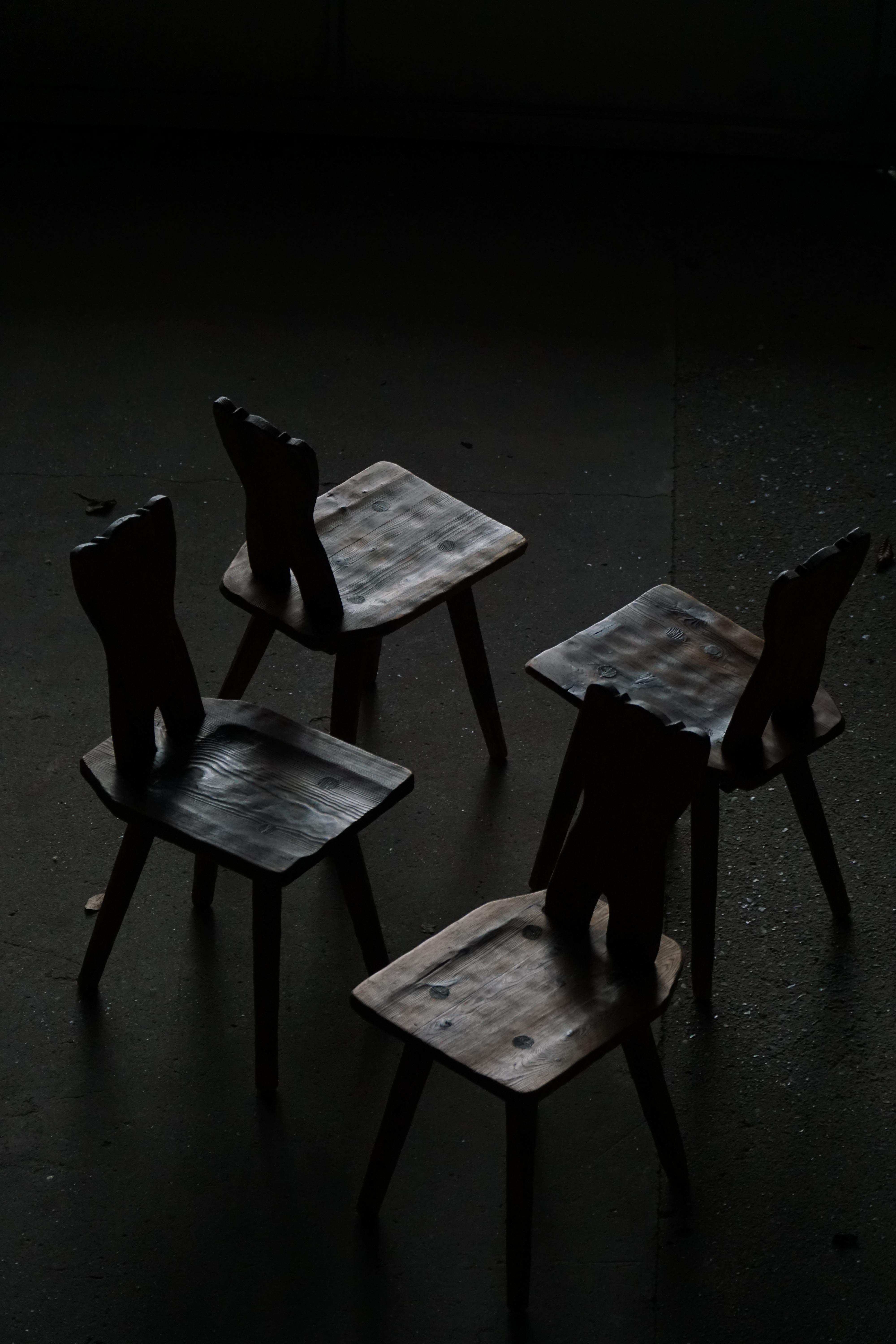 Artisanat Suède, milieu du siècle, ensemble de 4 chaises 