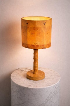 Lampe de table suédoise en pin massif du milieu du siècle, années 1960