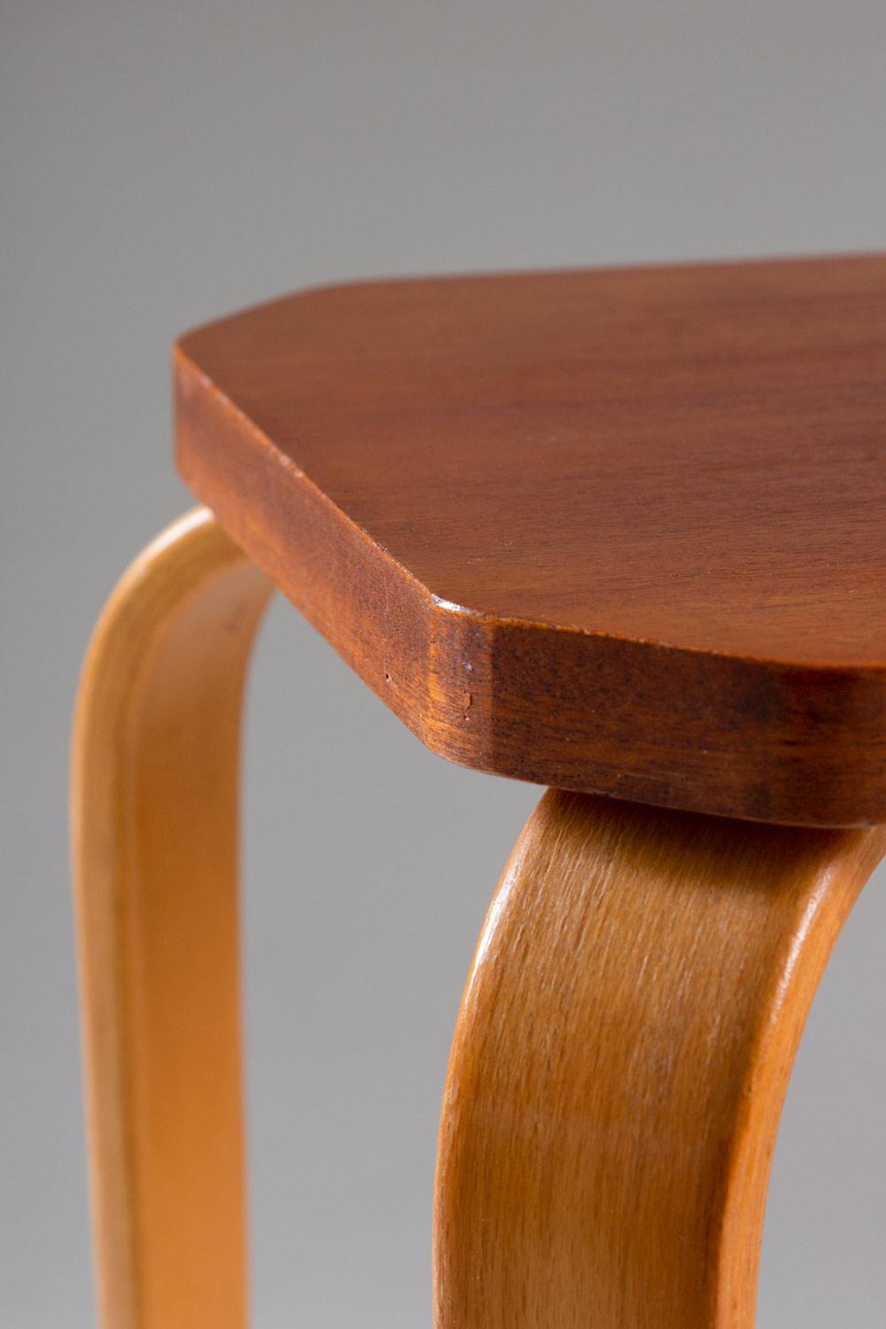 Swedish Midcentury Stool in Mahogany and Beech In Good Condition For Sale In Karlstad, SE