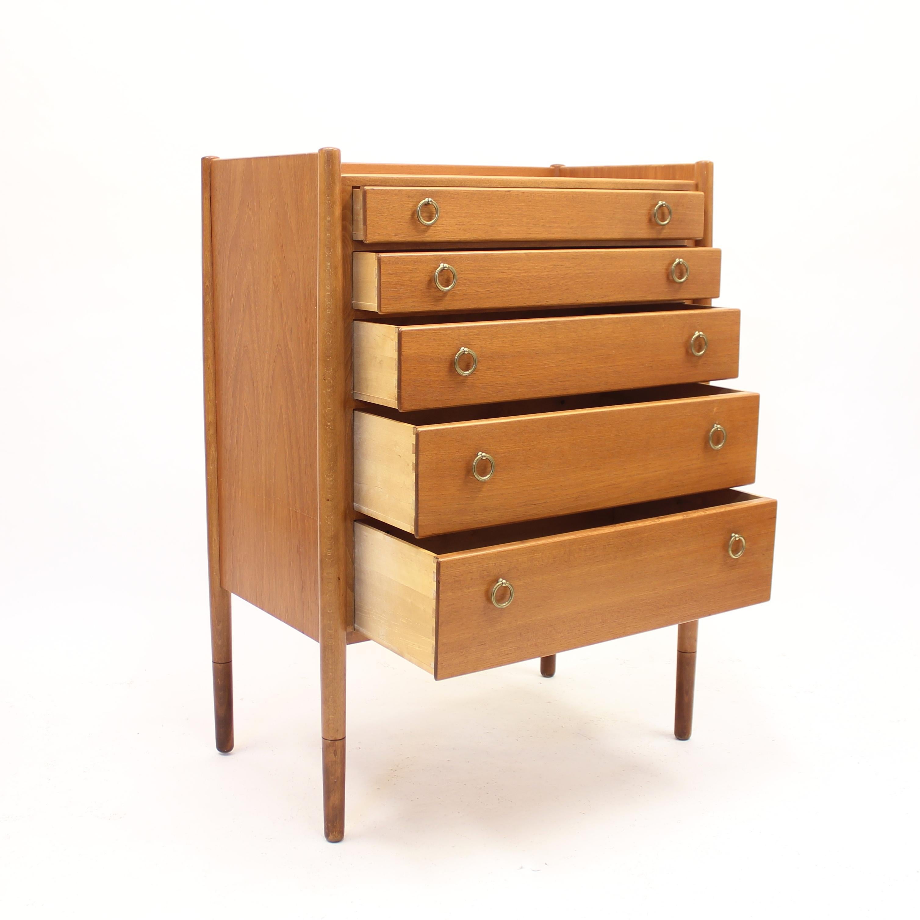 20th Century Swedish Mid-Century Teak Chest of Drawers by Treman, 1960s For Sale