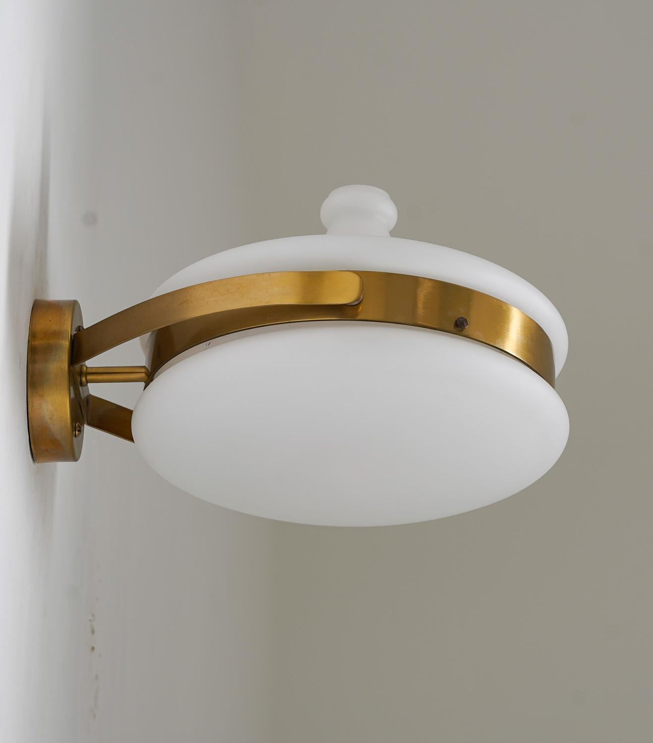 20th Century Swedish Mid Century Wall Lamps in Brass and Glass Falkenbergs For Sale
