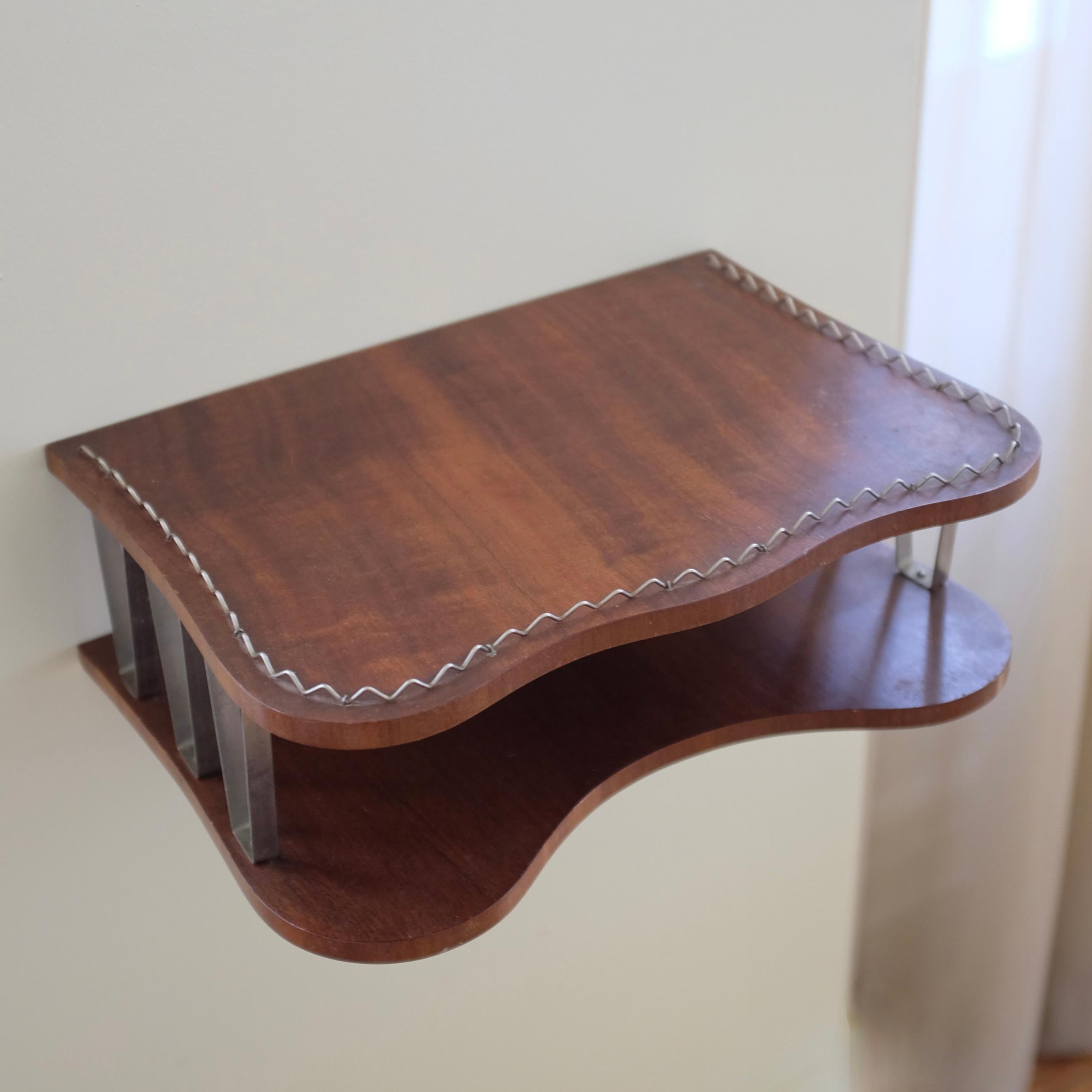Estantería de pared sueca de mediados de siglo Escandinavo moderno en venta