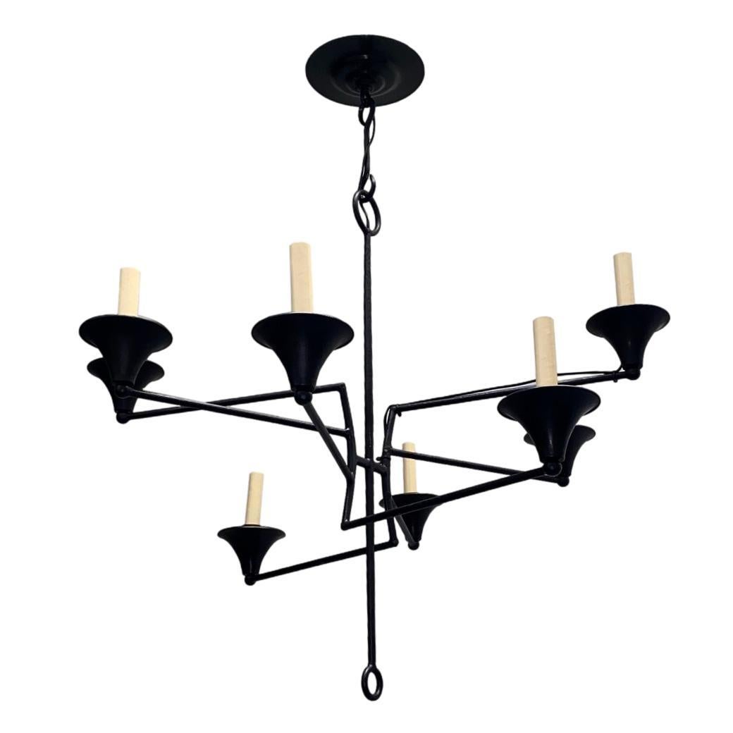 Svedese Lampadario svedese in ferro battuto della metà del secolo scorso in vendita