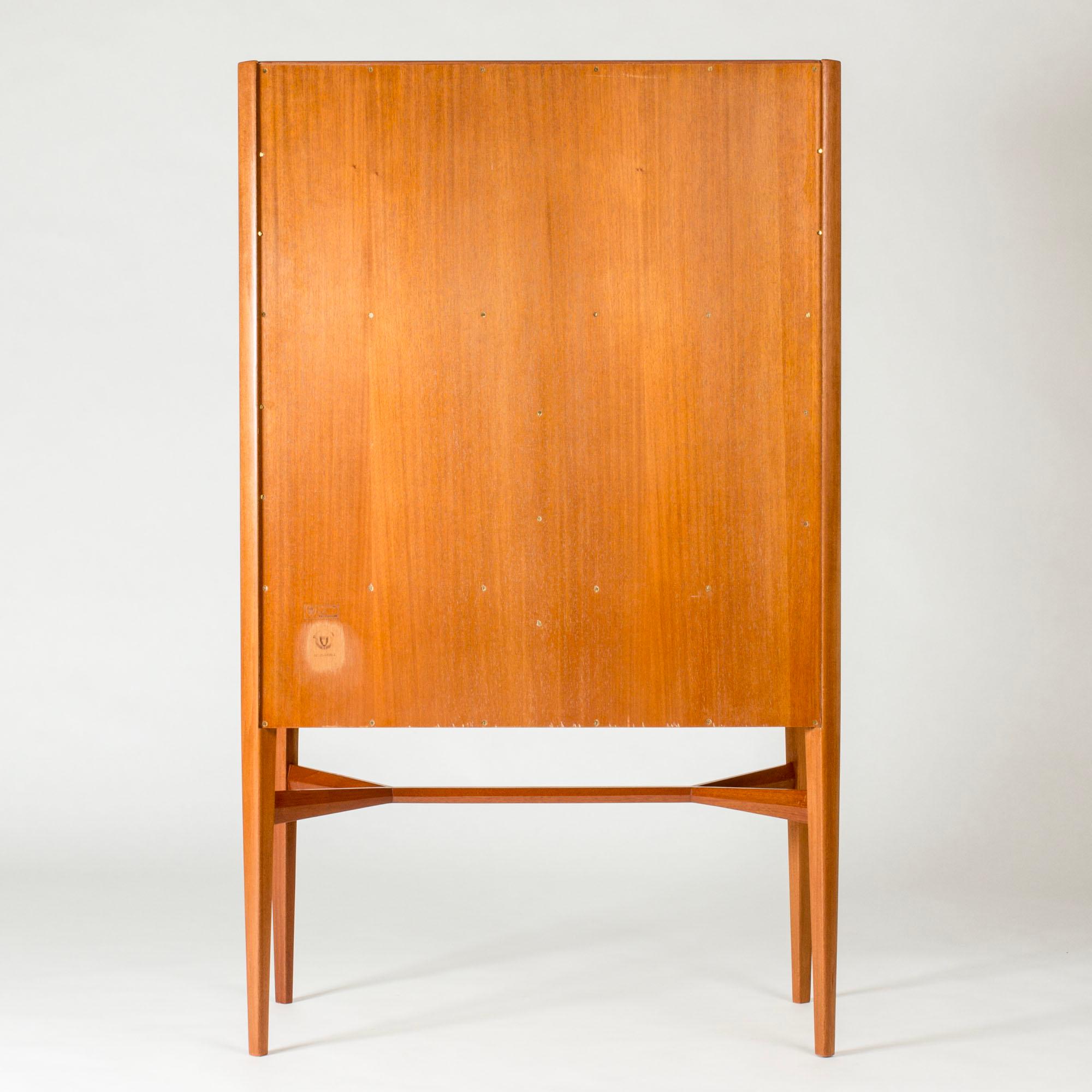 Swedish Midcentury Apprentice's Exam Cabinet by Carl-Axel Acking, 1963 For Sale 3