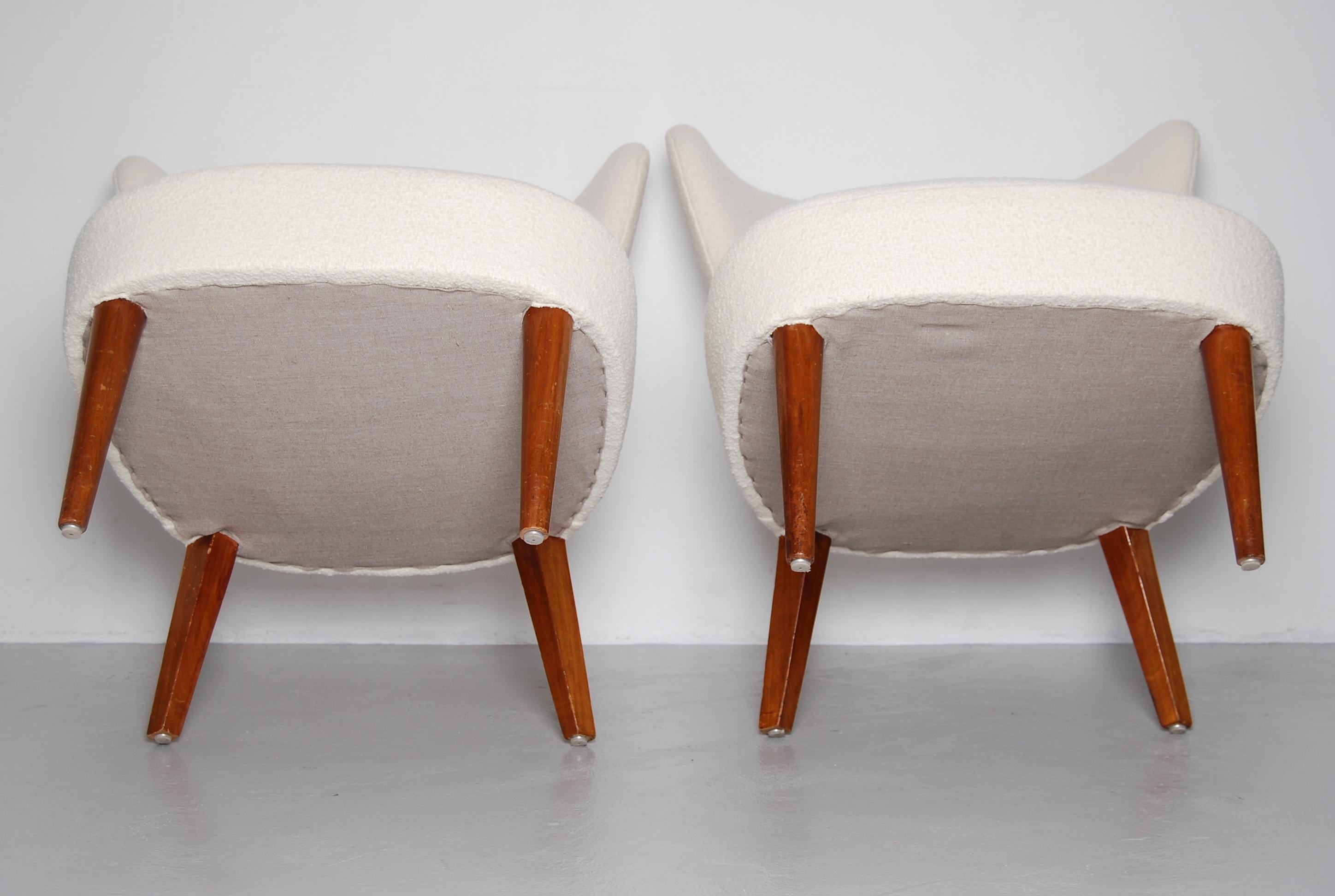 Swedish Midcentury Boucle Lounge Chairs 1