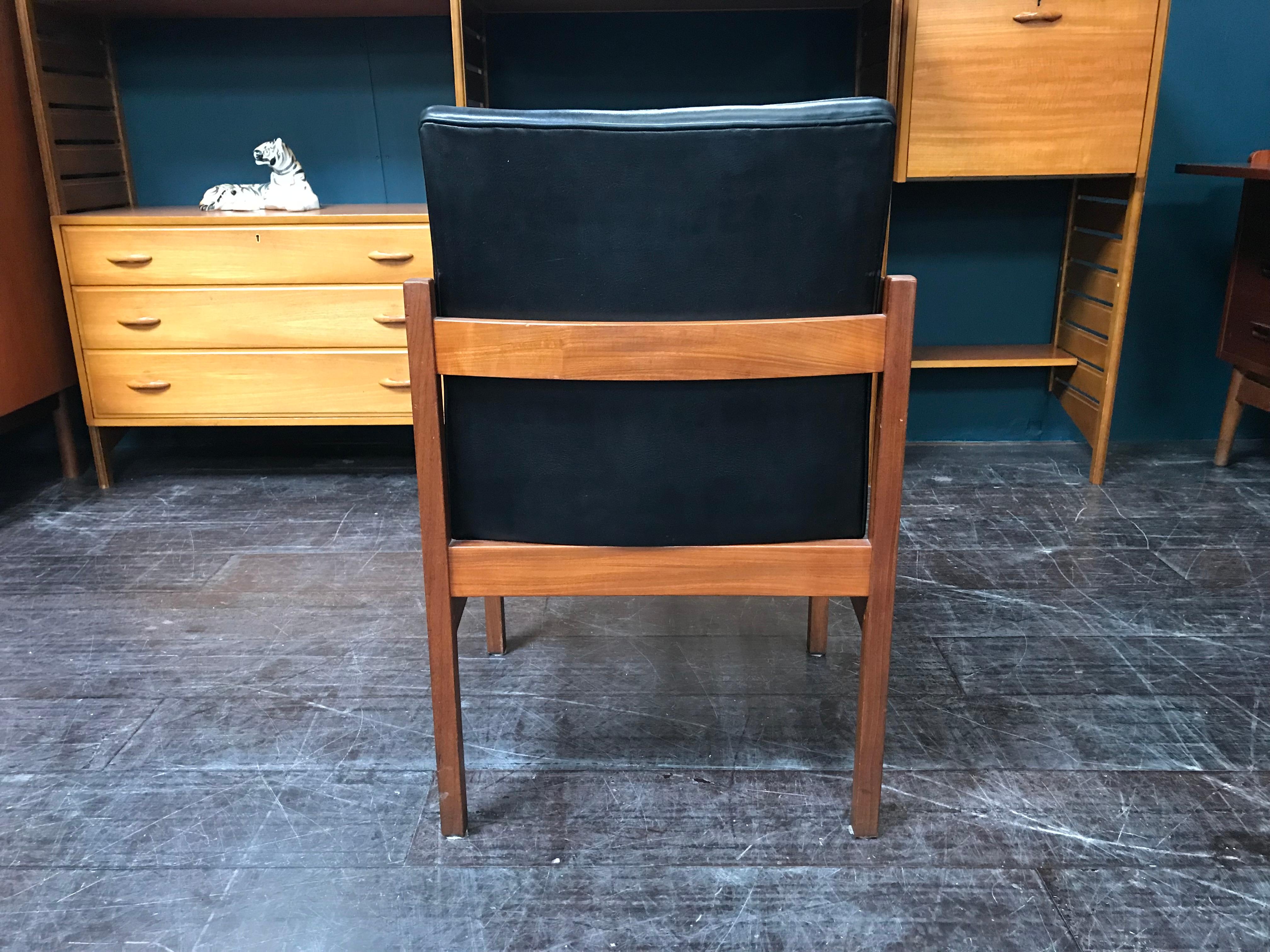 Swedish Midcentury Dining Chairs in Teak by Nils Jonsson for Troeds, Set of 8 For Sale 6