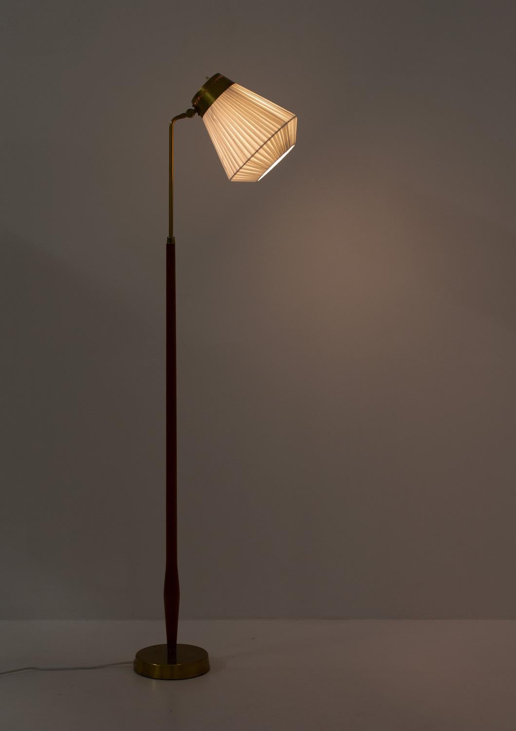 Swedish Midcentury Floor Lamp in Brass and Teak by ASEA, 1950s 1