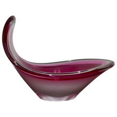 Swedish Midcentury Flygfors Bubblegum Centrepiece