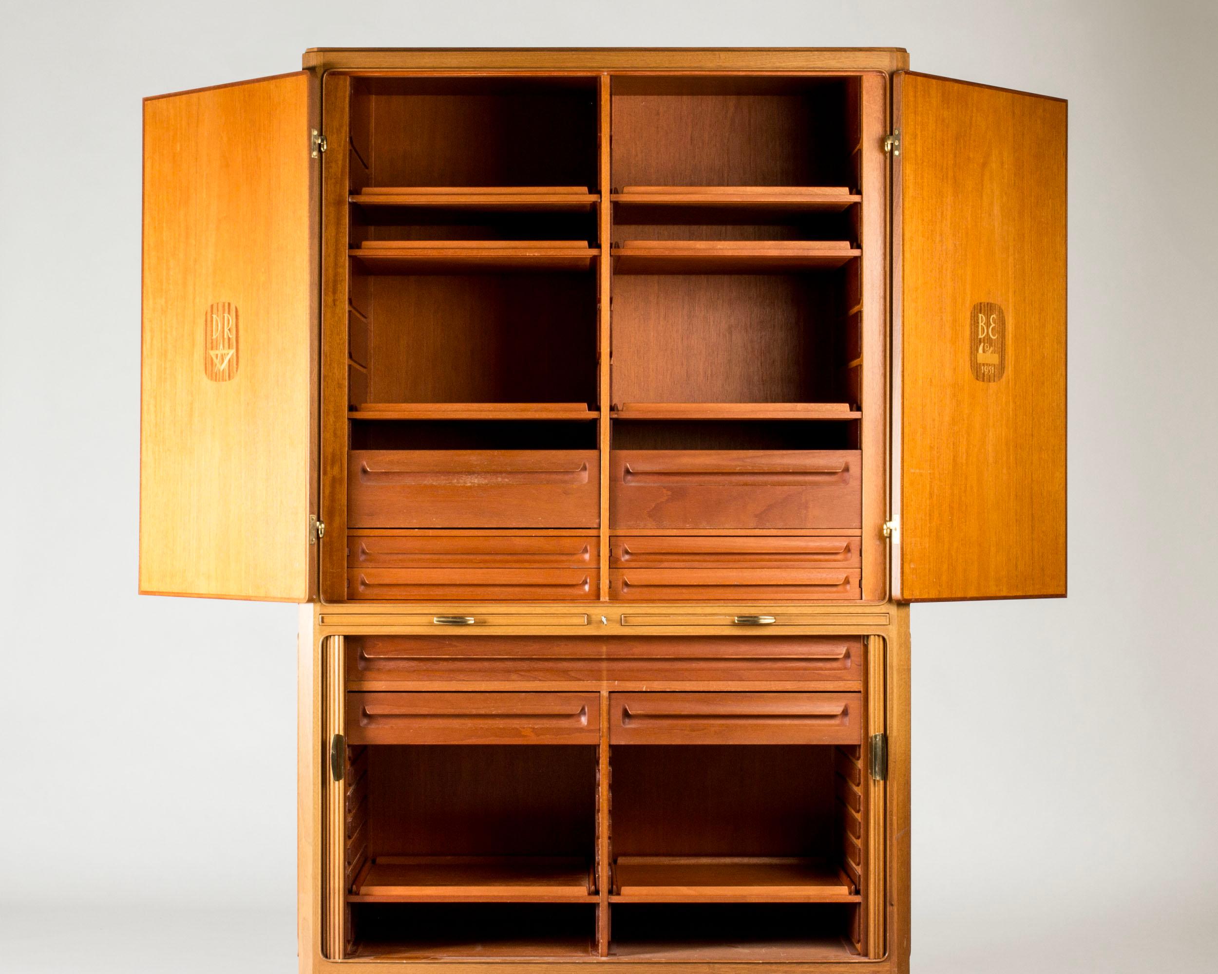 Swedish Midcentury Journeyman's Exam Cabinet by David Rosén, 1951 For Sale 7