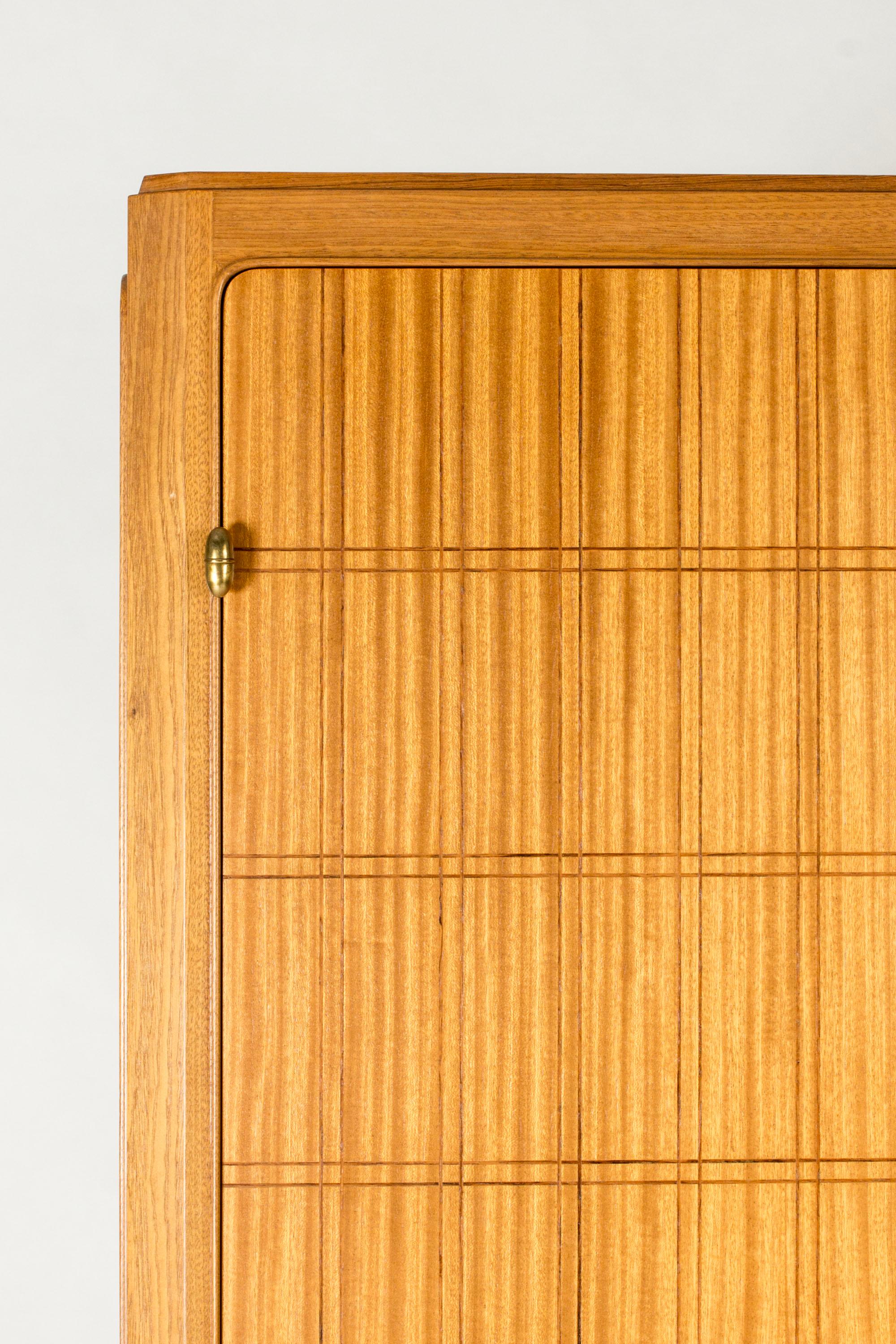 Swedish Midcentury Journeyman's Exam Cabinet by David Rosén, 1951 In Good Condition For Sale In Stockholm, SE