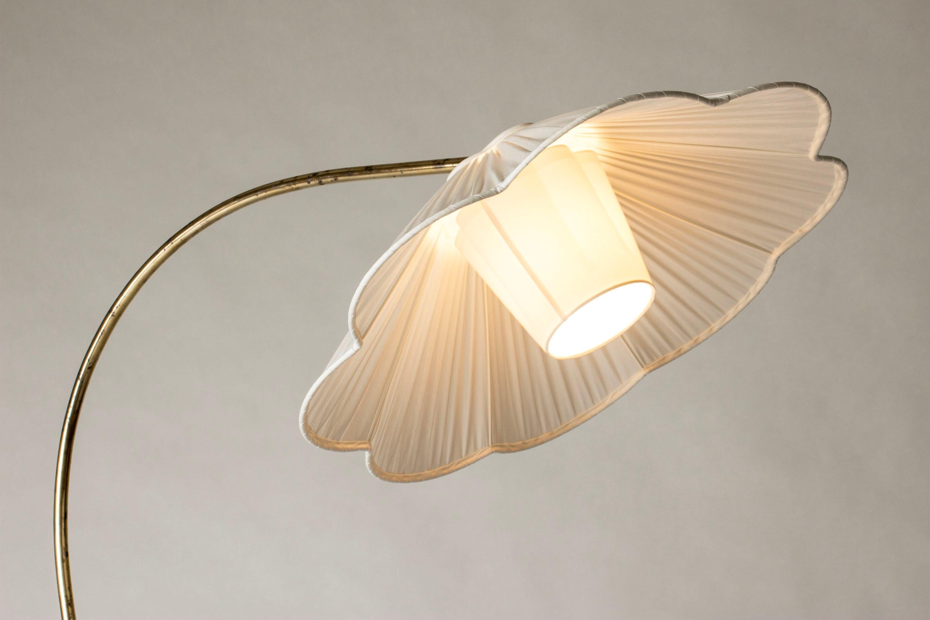 Scandinave moderne Lampadaire suédois moderniste du milieu du siècle dernier, Suède, années 1940 en vente